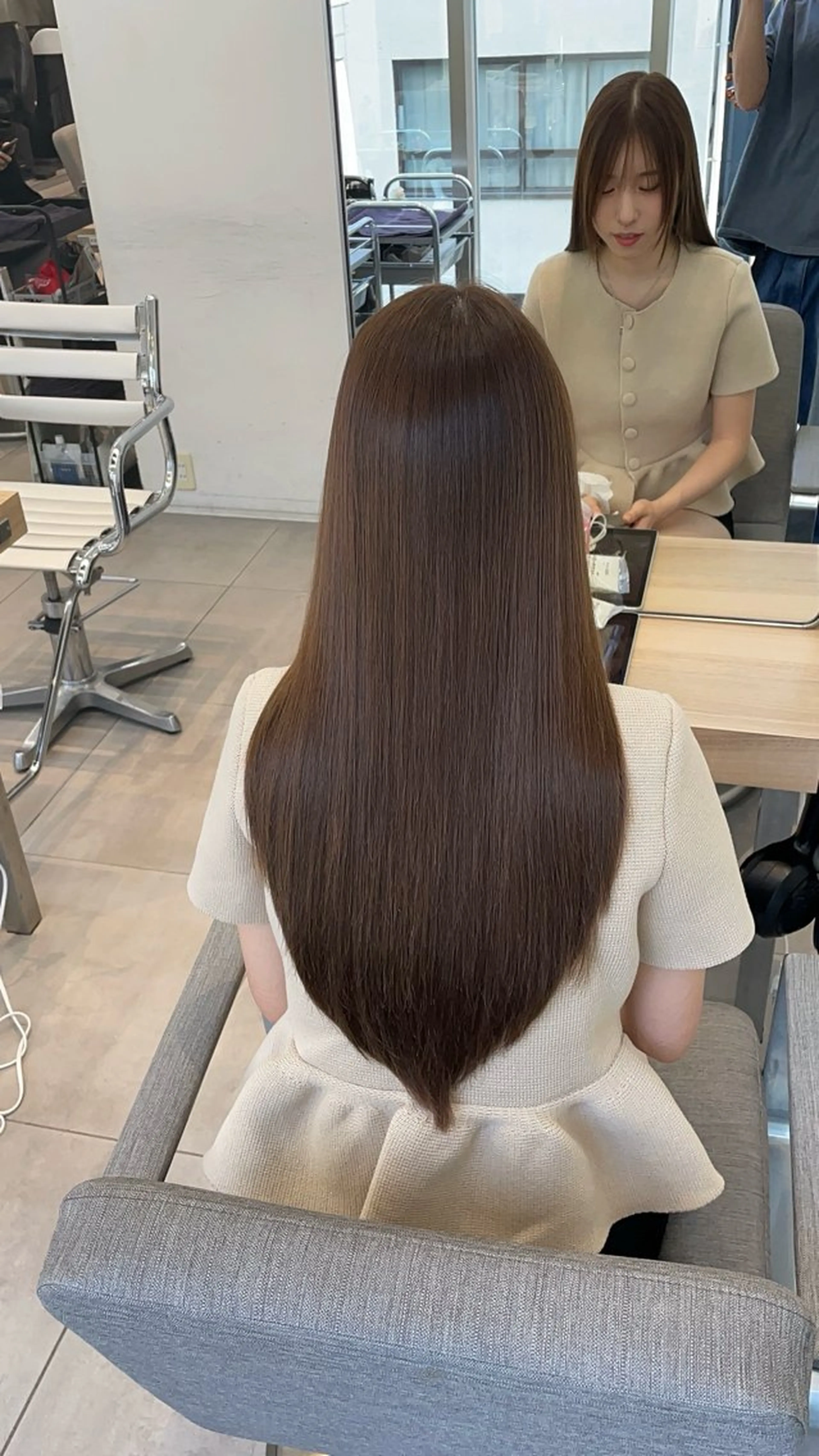 ロング カラー ヘアカラー 縮毛矯正 トリートメント ✨髪質改善✨美髪 矯正🫧小泉のヘアスタイル