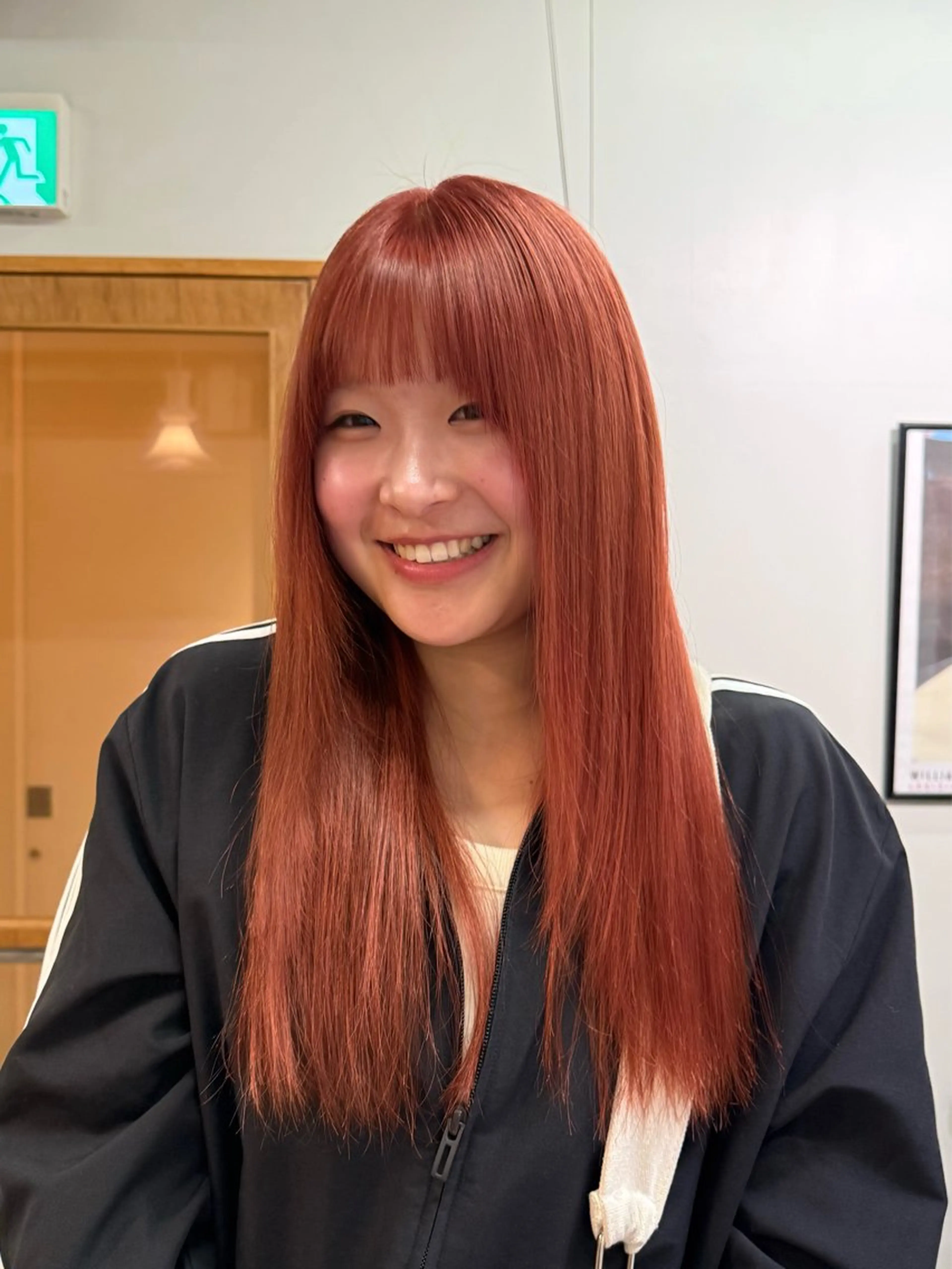 ロング カラー オレンジ ピンクカラー コノカ/暖色カラー/ 透明感カラーのヘアスタイル