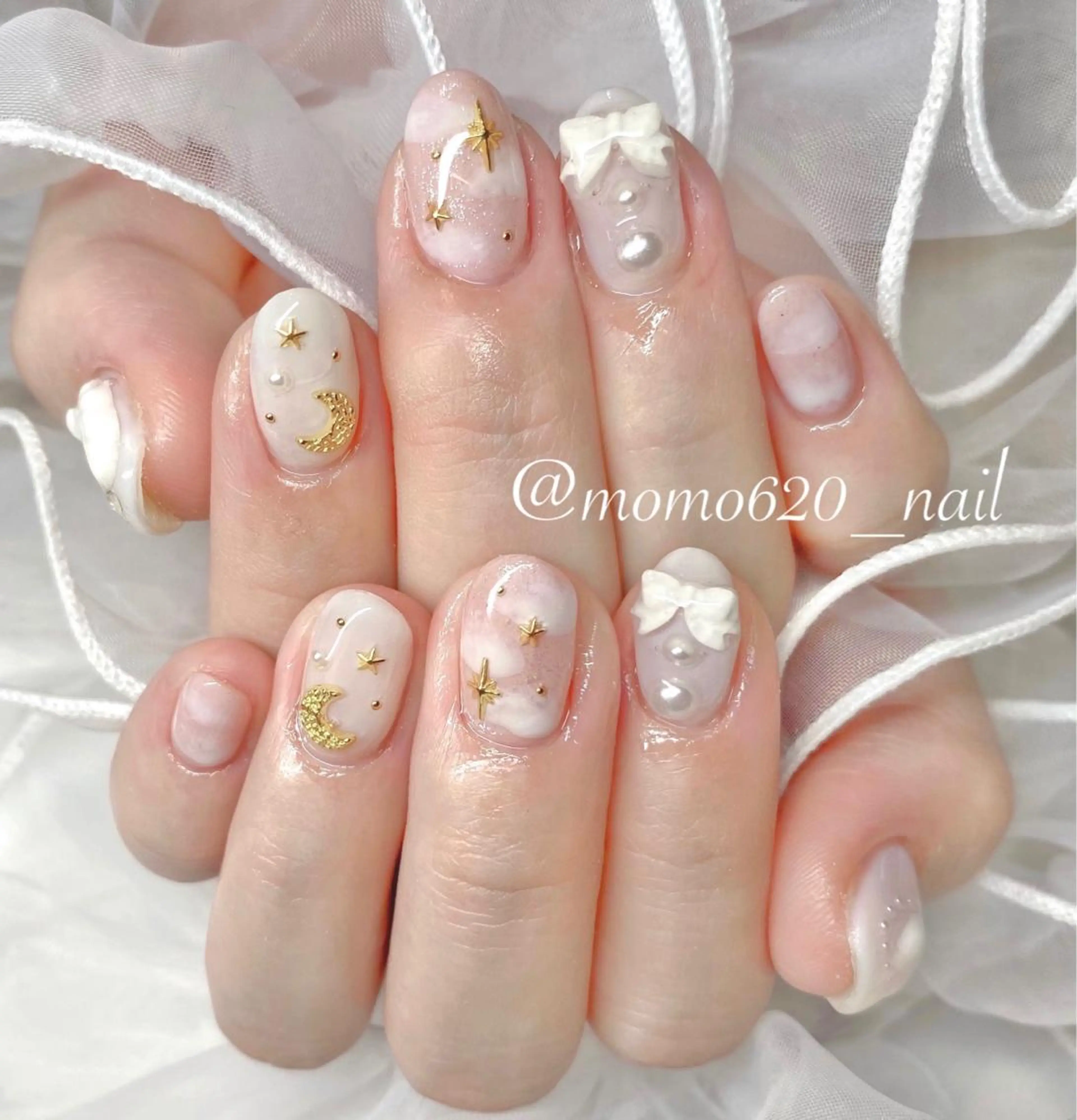 ネイル momoka🤍 四ツ橋のネイルデザイン