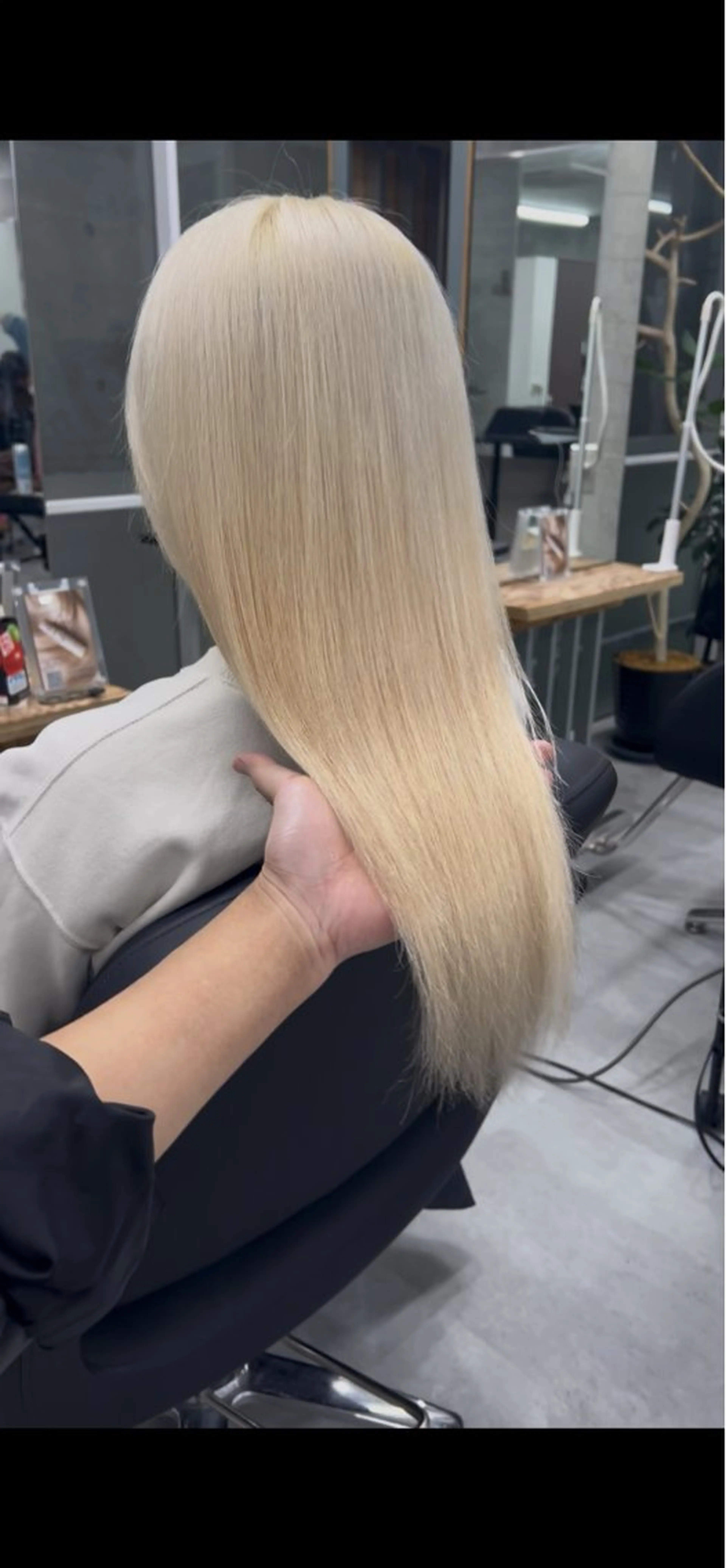 ロング 髪質改善 縮毛矯正 酸性ストレート 縮毛矯正 トリートメント welring hair salonのヘアスタイル