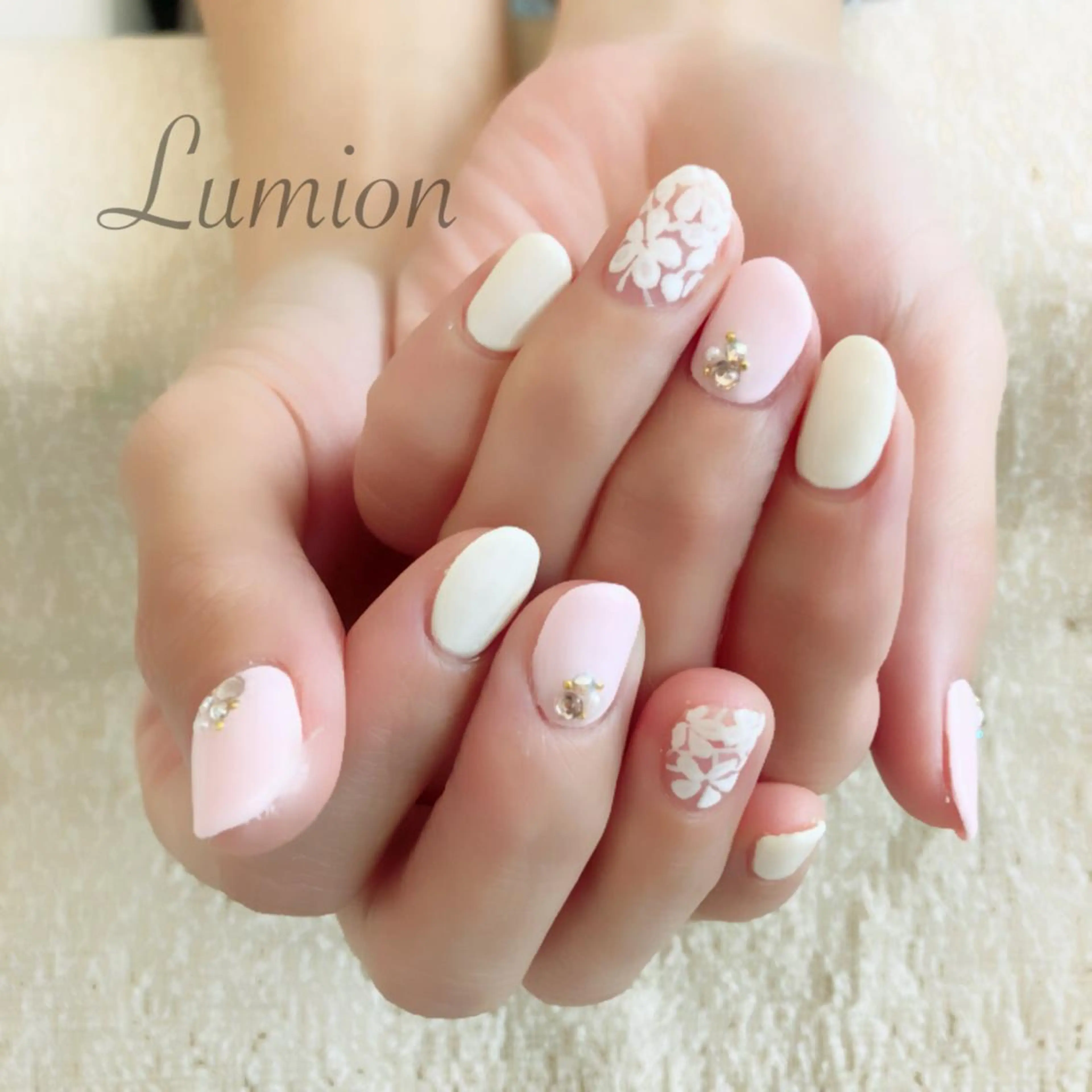 ネイル レース パステルネイル nailroom Lumionのネイルデザイン