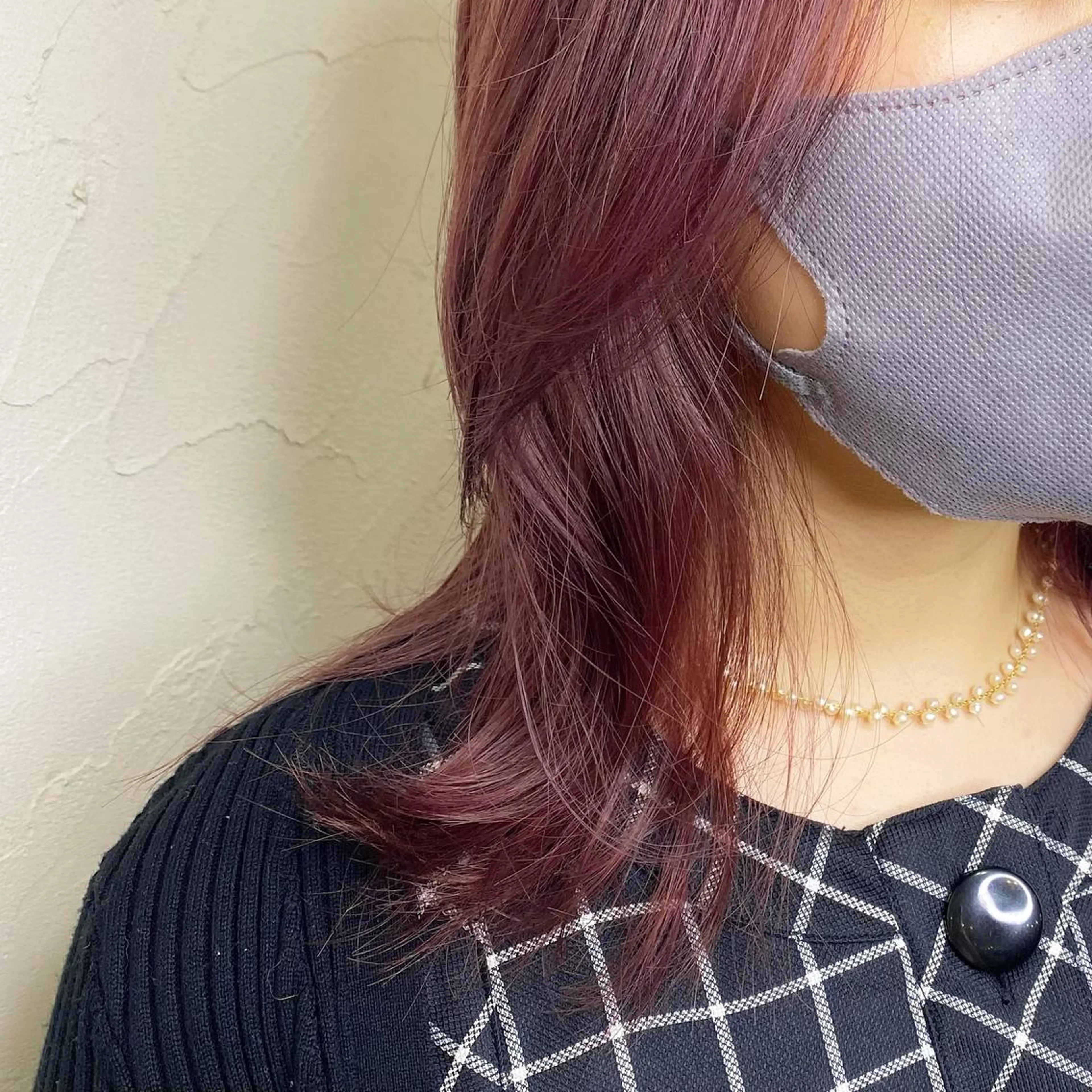 ミディアム カラー ラベンダーカラー 久力琴音''透明感 カラー''アレンジのヘアスタイル