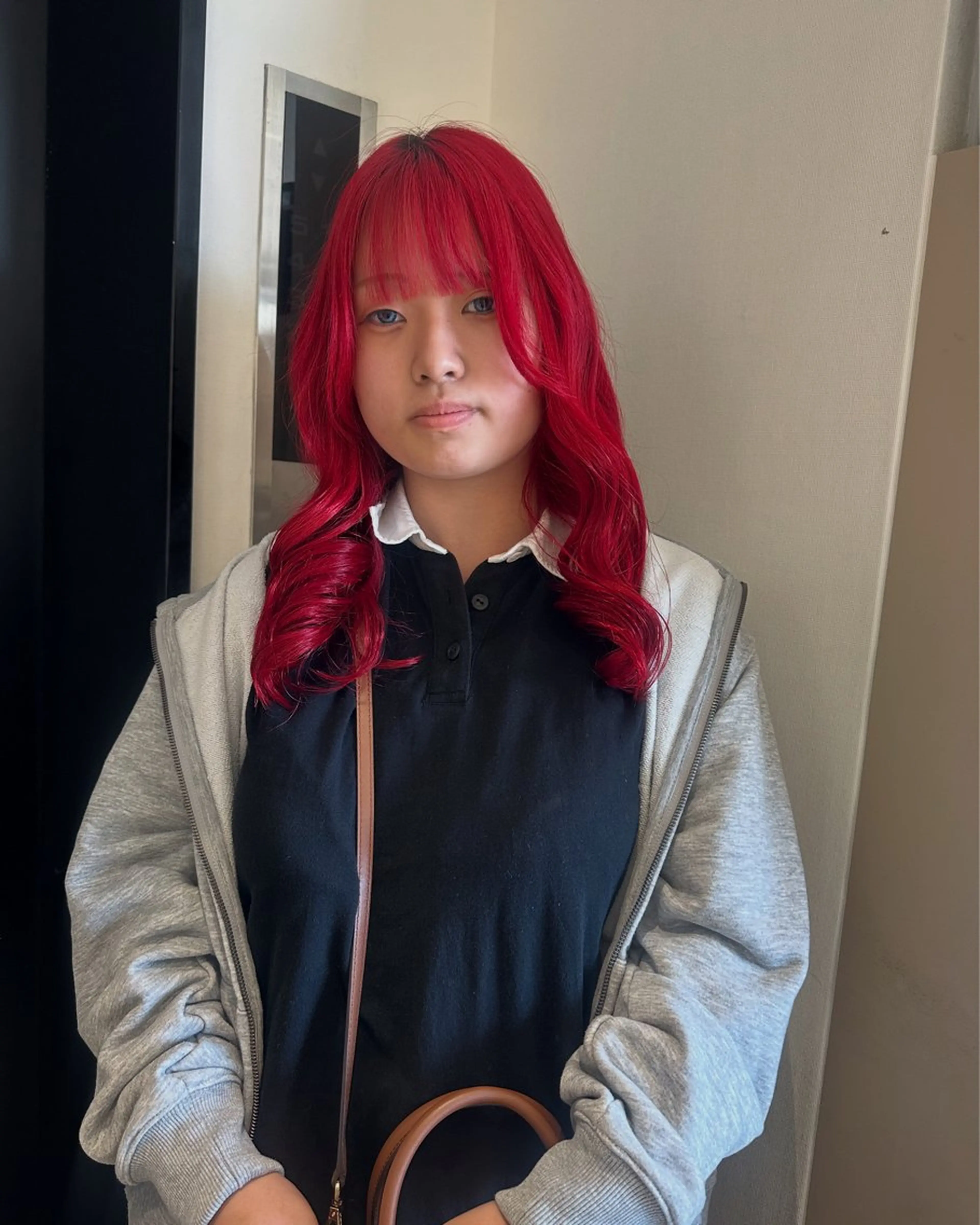 セミロング Maria 梅田/デザインカラーのヘアスタイル