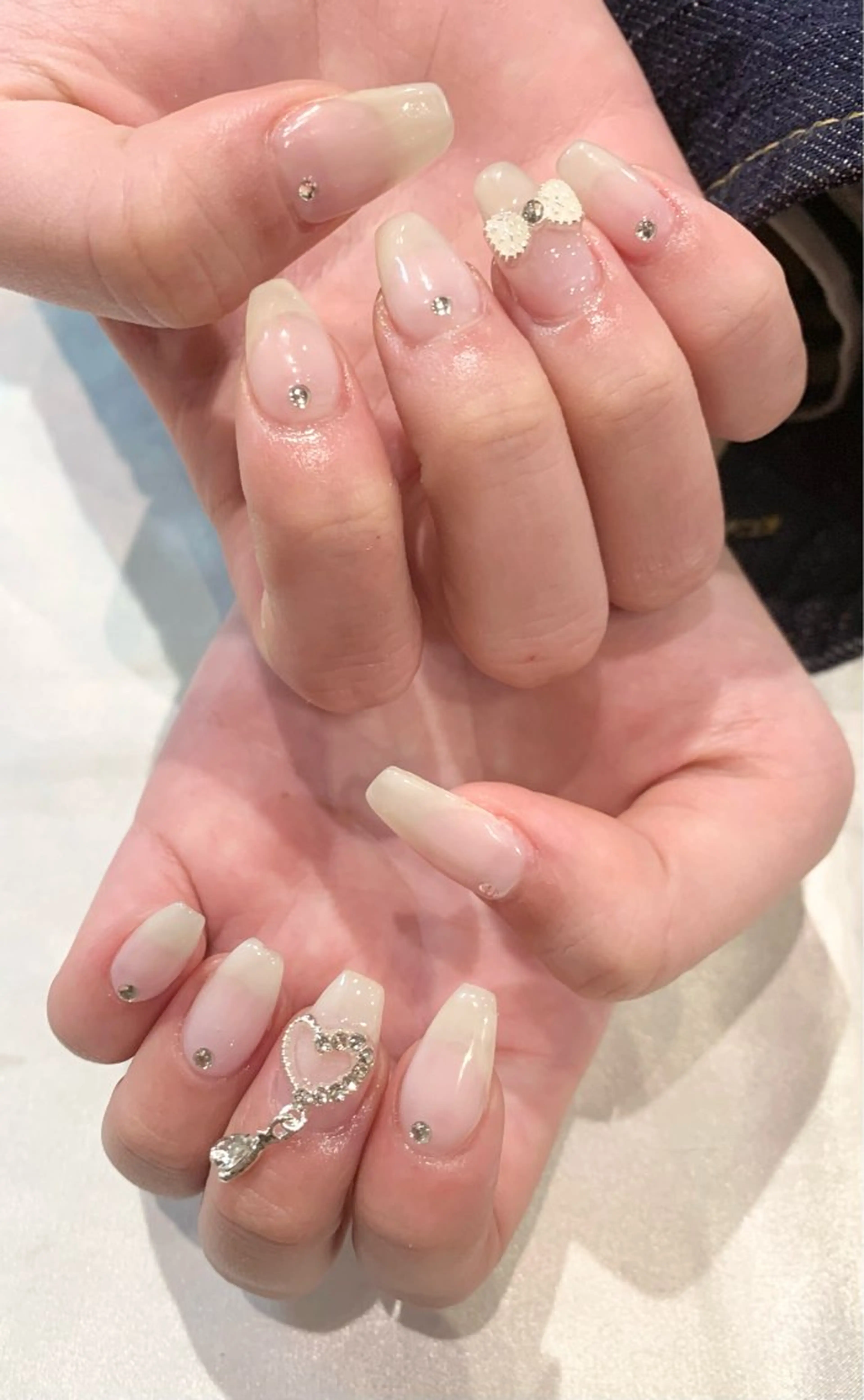 ネイル ハンドネイル ecrin 💎 mayuのネイルデザイン