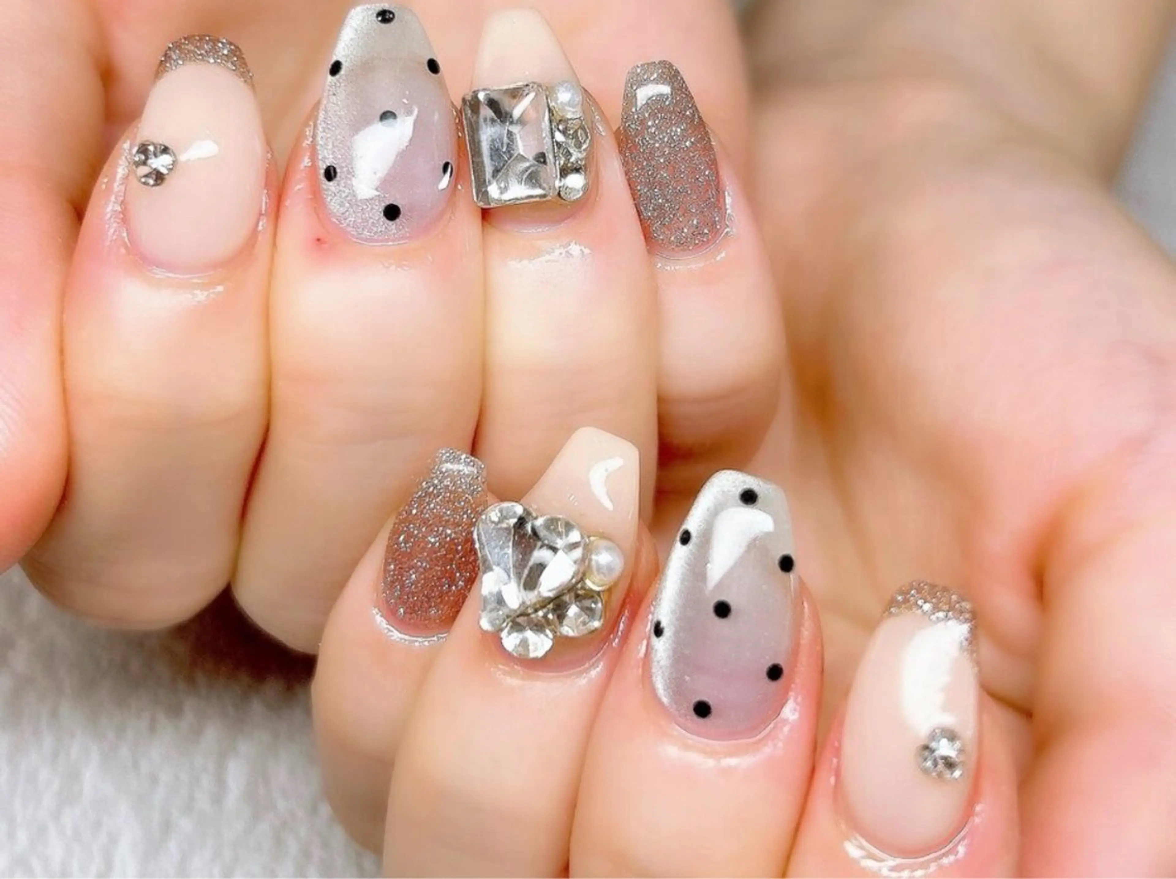 【ハンドつけ放題】100分デザインアートフリー オフ込み〈フィルイン〉の写真