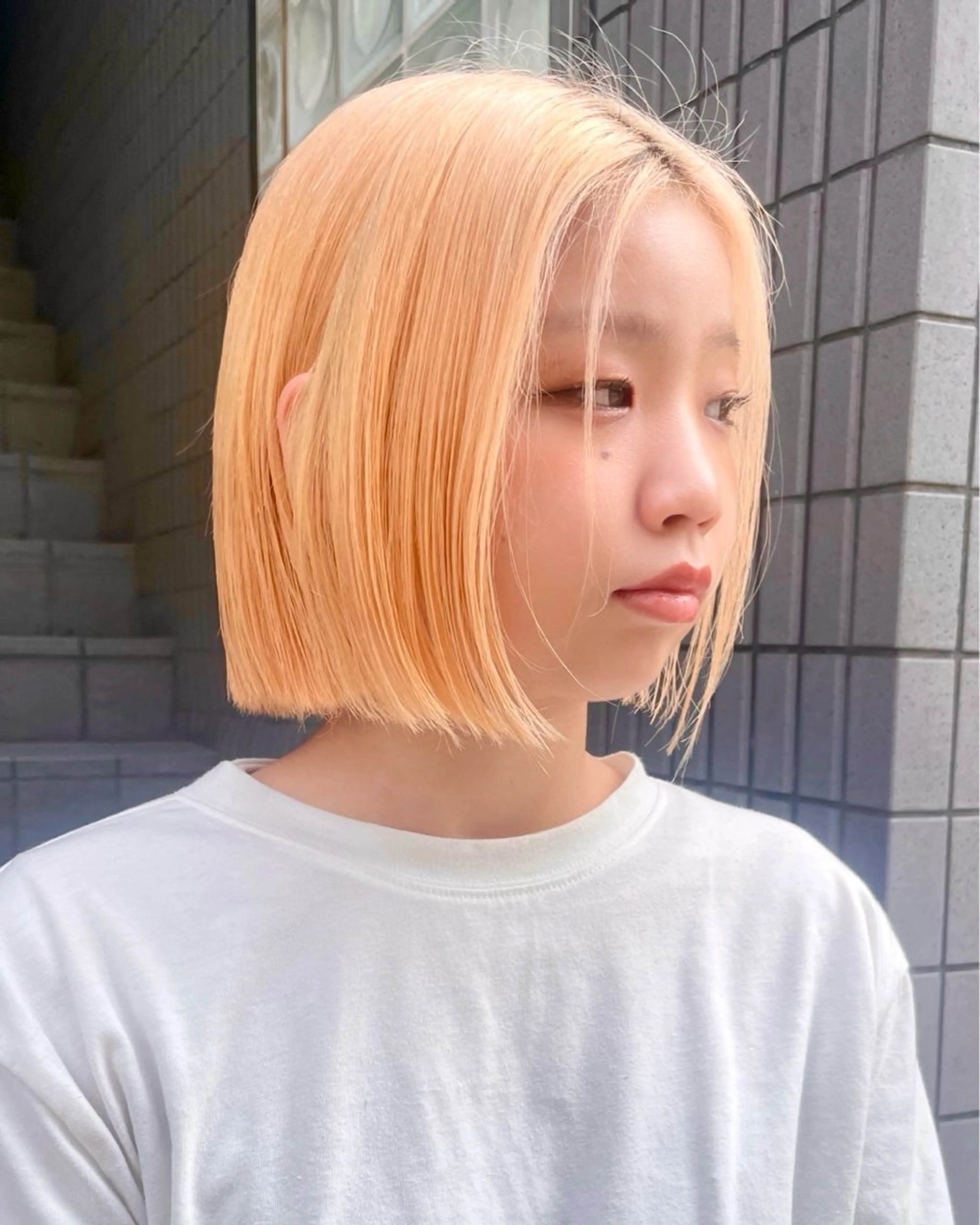 ミディアム カラー 切りっぱなしボブ ショートボブ ハイライトカラー ボブ くびれヘア カット ヘアカラー ショート/ボブ/ 透明感カラー/ほのかのヘアスタイル