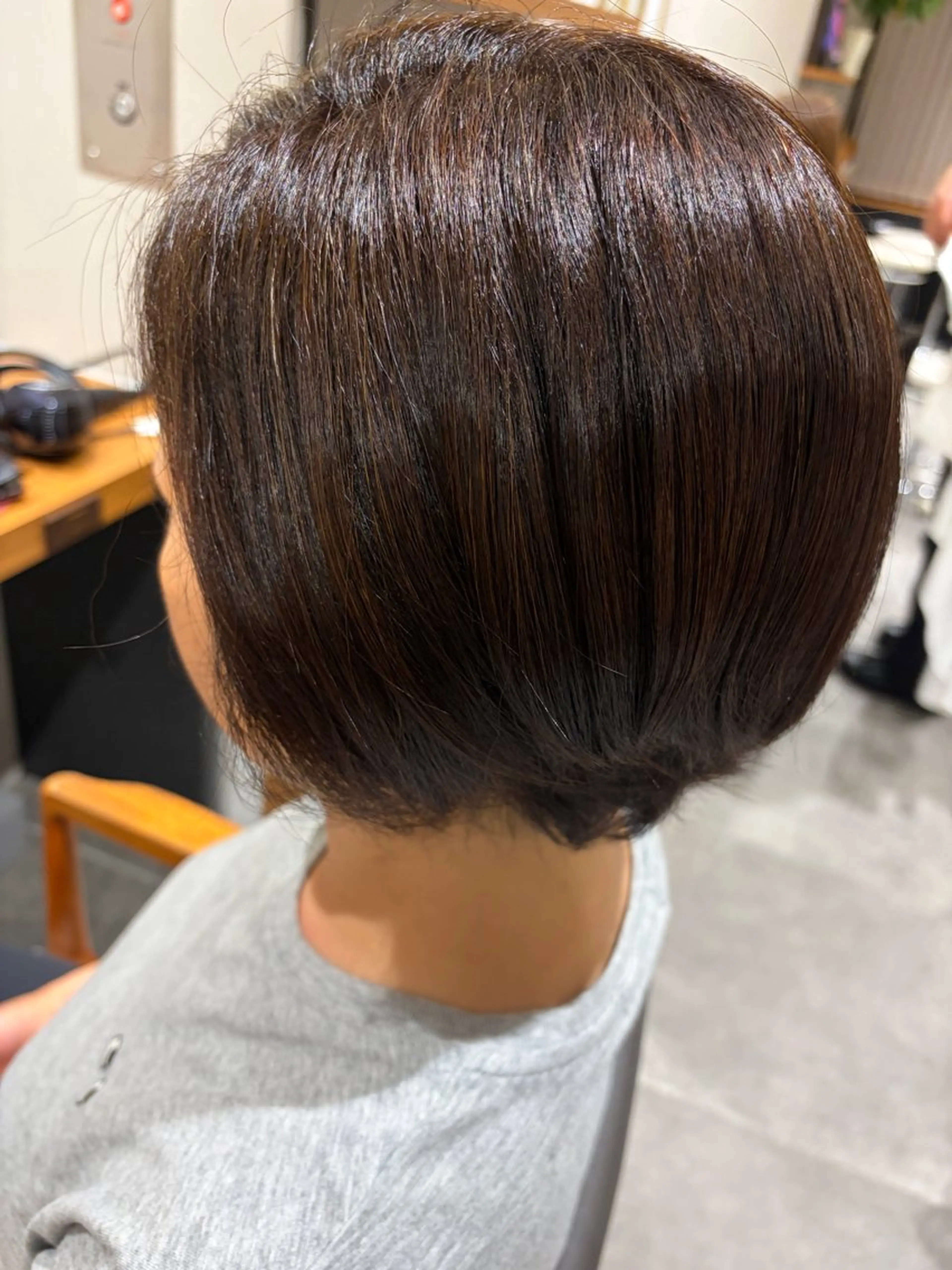 ミディアム カラー ヘアカラー さとう りせ🩵のヘアスタイル