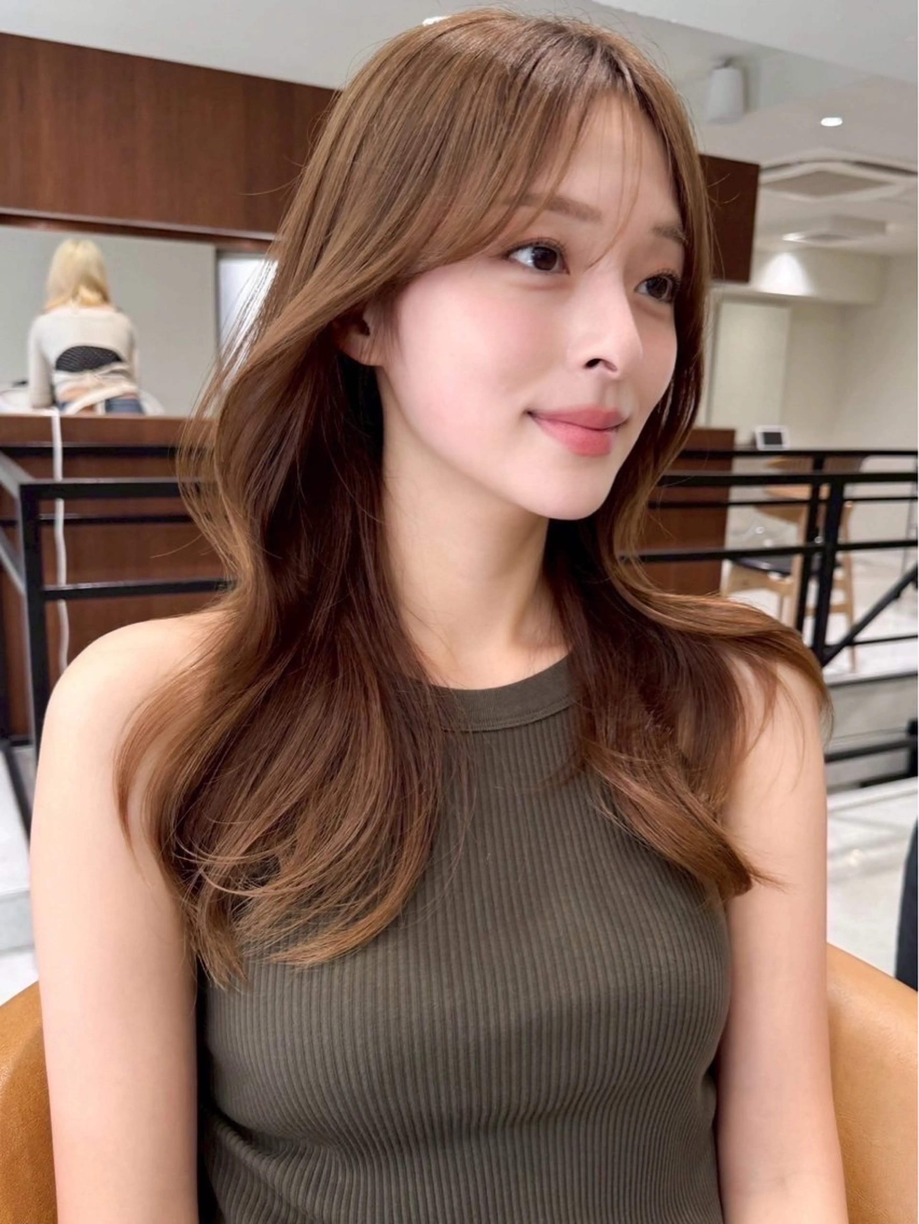 ロング カラー ブラウンカラー レイヤーカット 小顔カット ヘアカラー 🌈透明感カラー🌈 🌟吉田祐介🌟のヘアスタイル