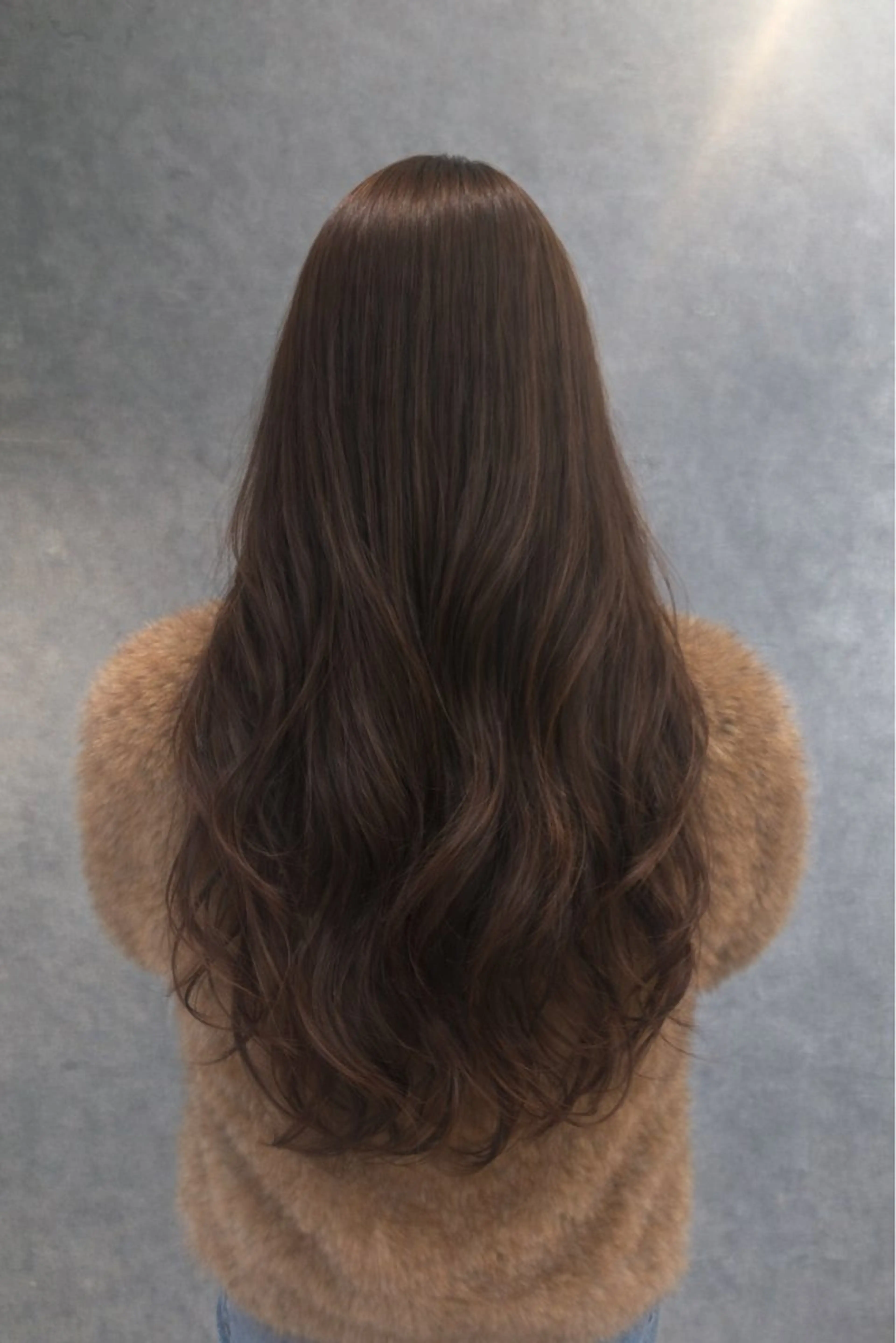 ロング 山本 悠理のヘアスタイル