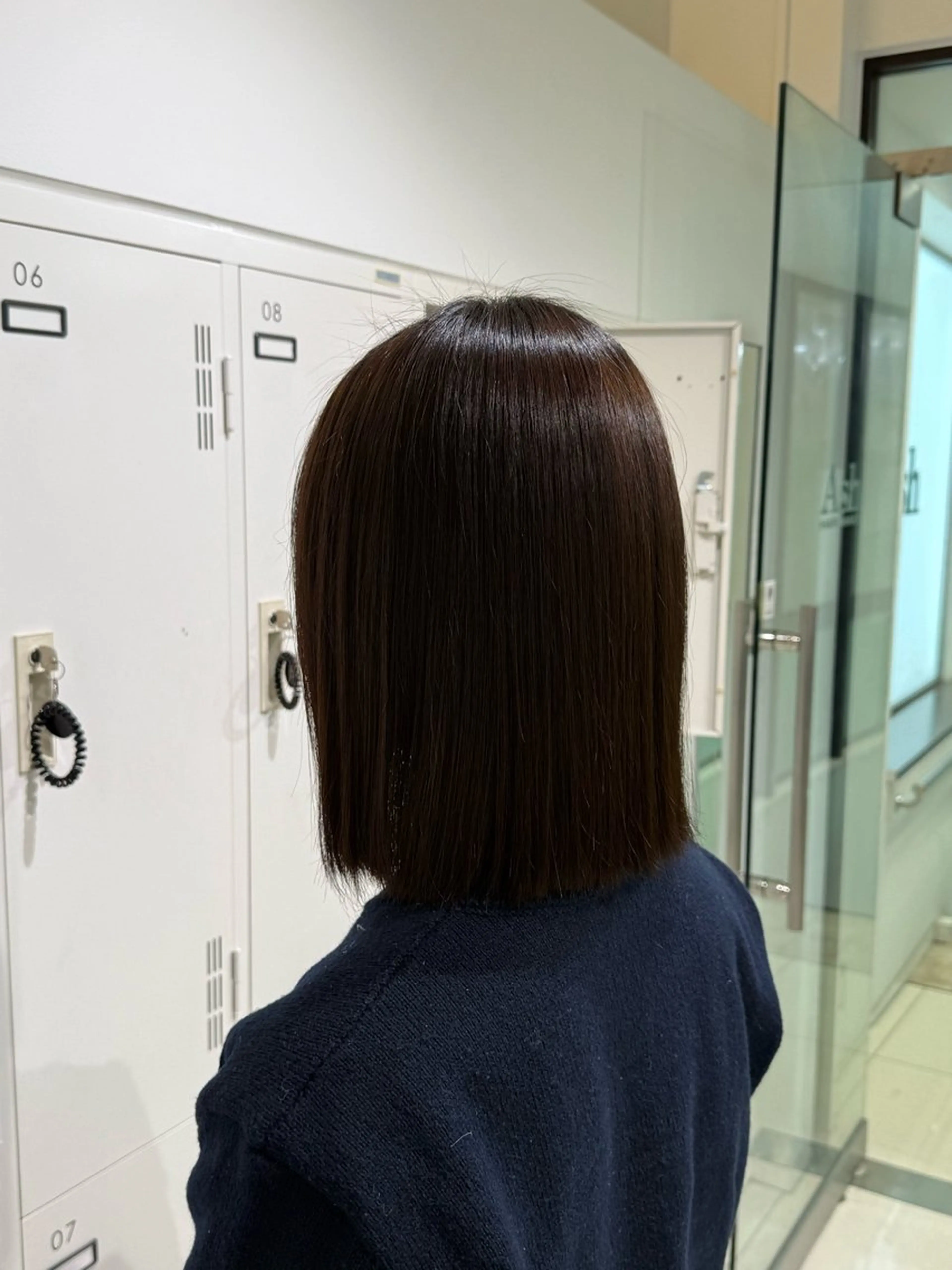 ミディアム 縮毛矯正 透明感ハイトーン 🪽☾mizukiのヘアスタイル