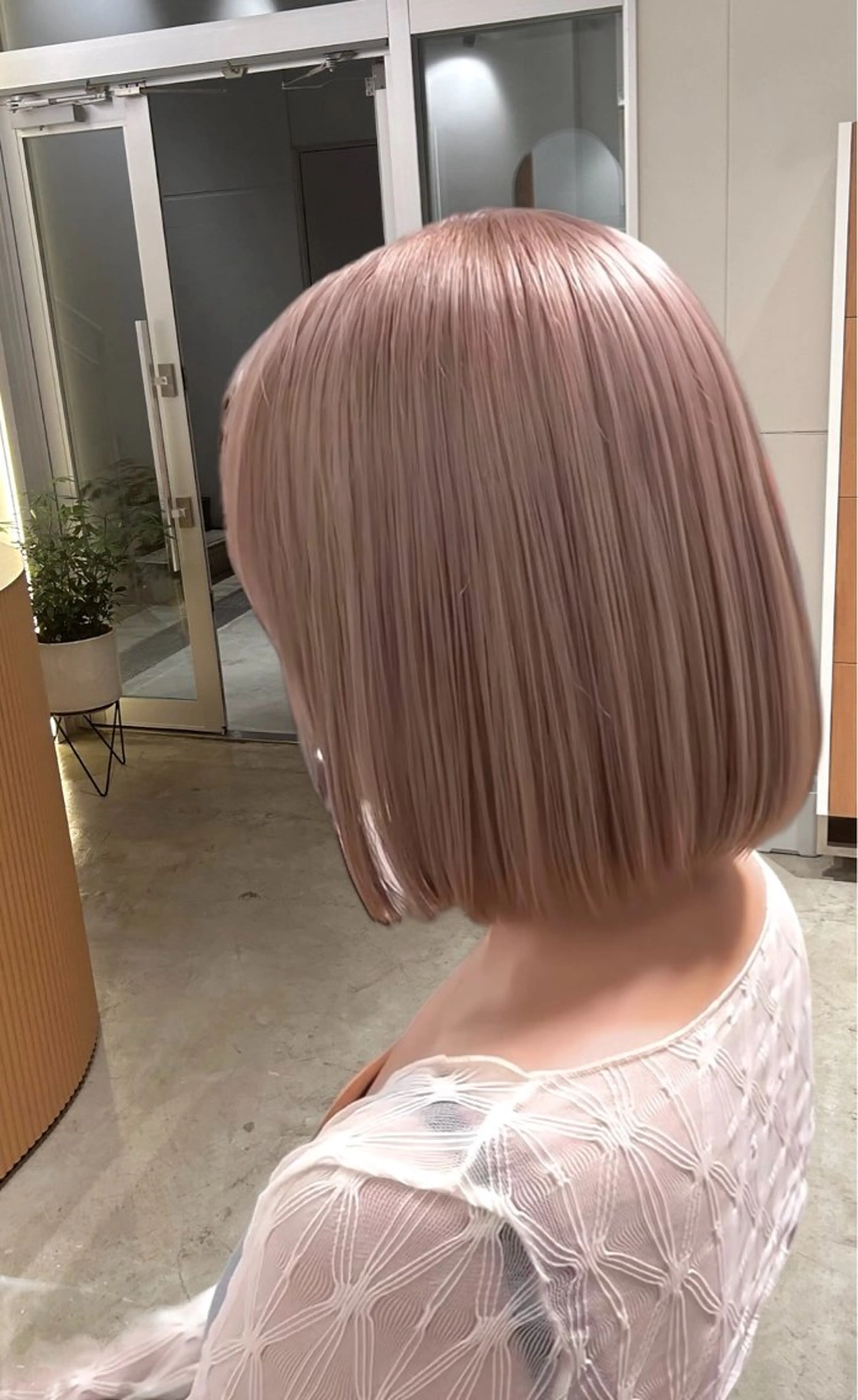 ミディアム カラー ブラウンカラー ケア剤オタク×海外 ヘア長谷川裕起のヘアスタイル