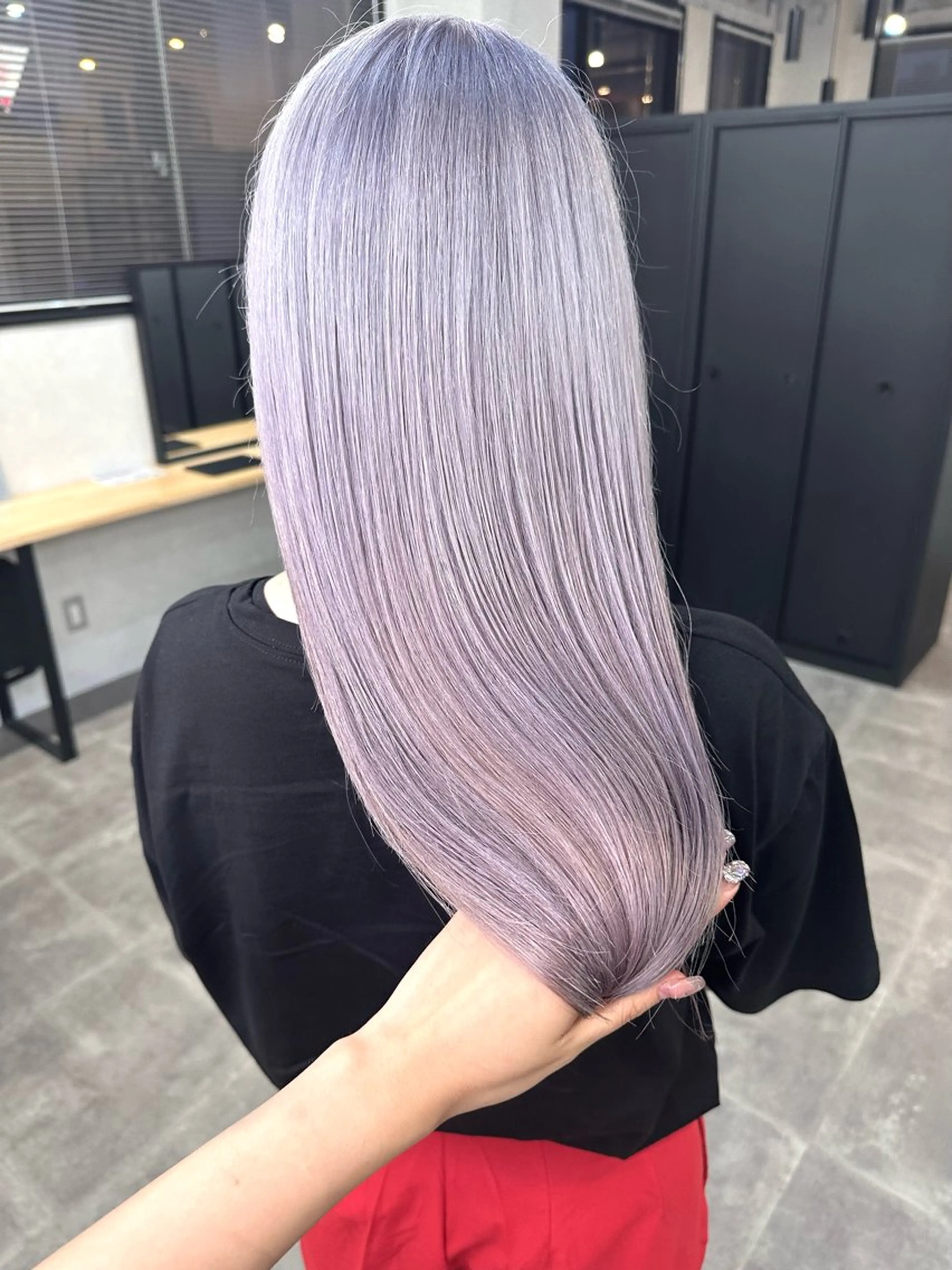 ロング ヘアカラー Aika 🖤のヘアスタイル