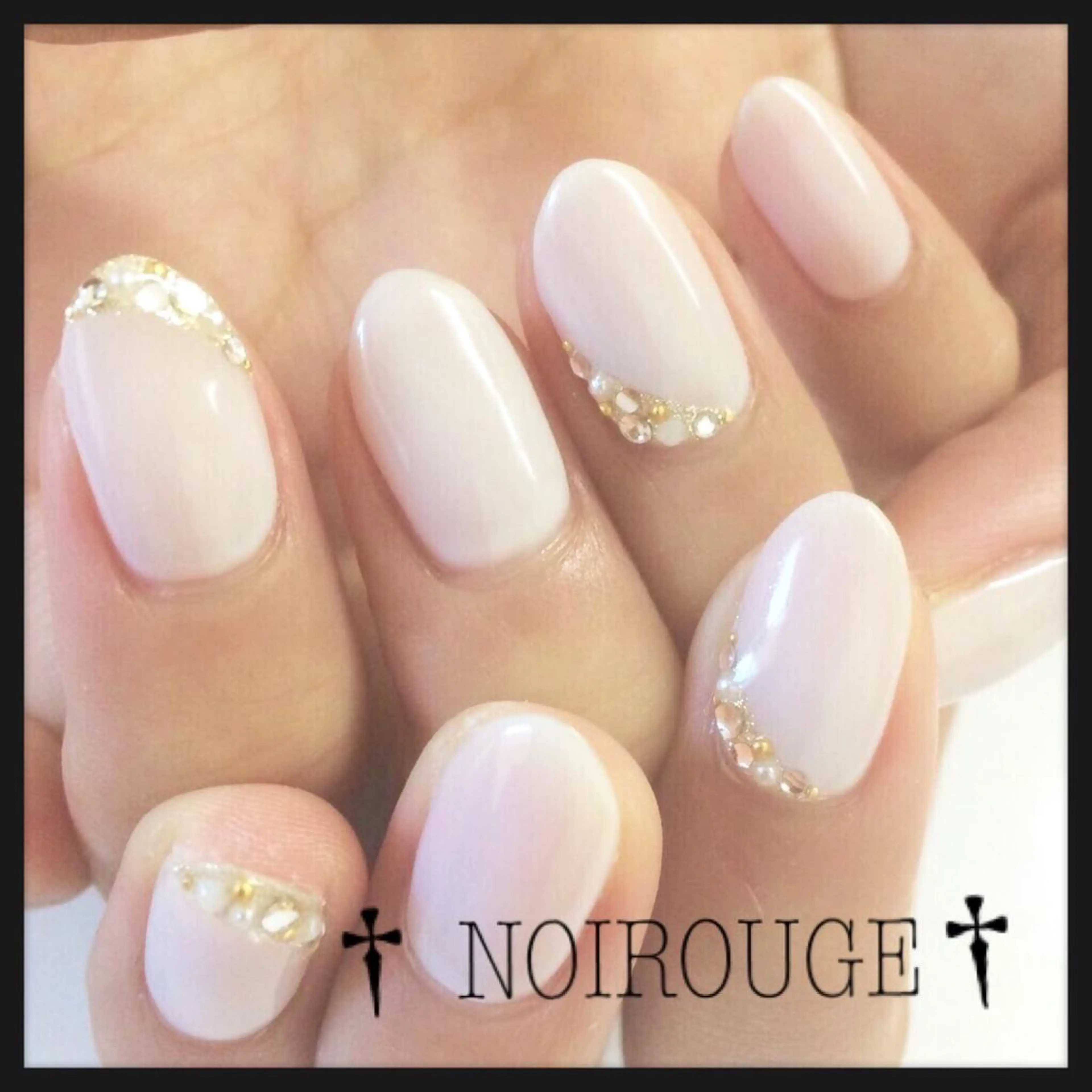 ネイル NOI ROUGEのネイルデザイン