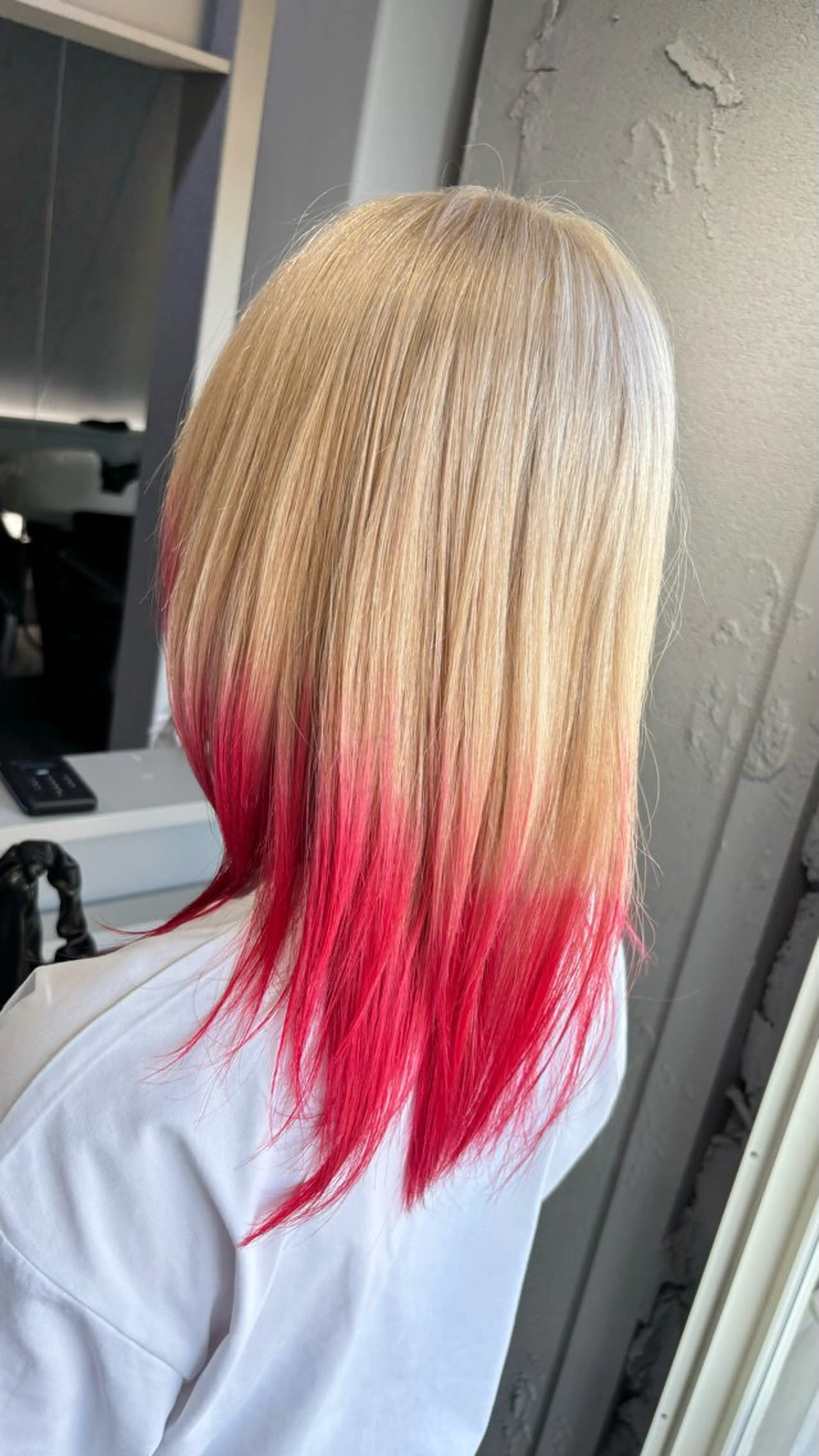 カラー レッドカラー あんず/ワンカラー ベージュ/明るめのヘアスタイル