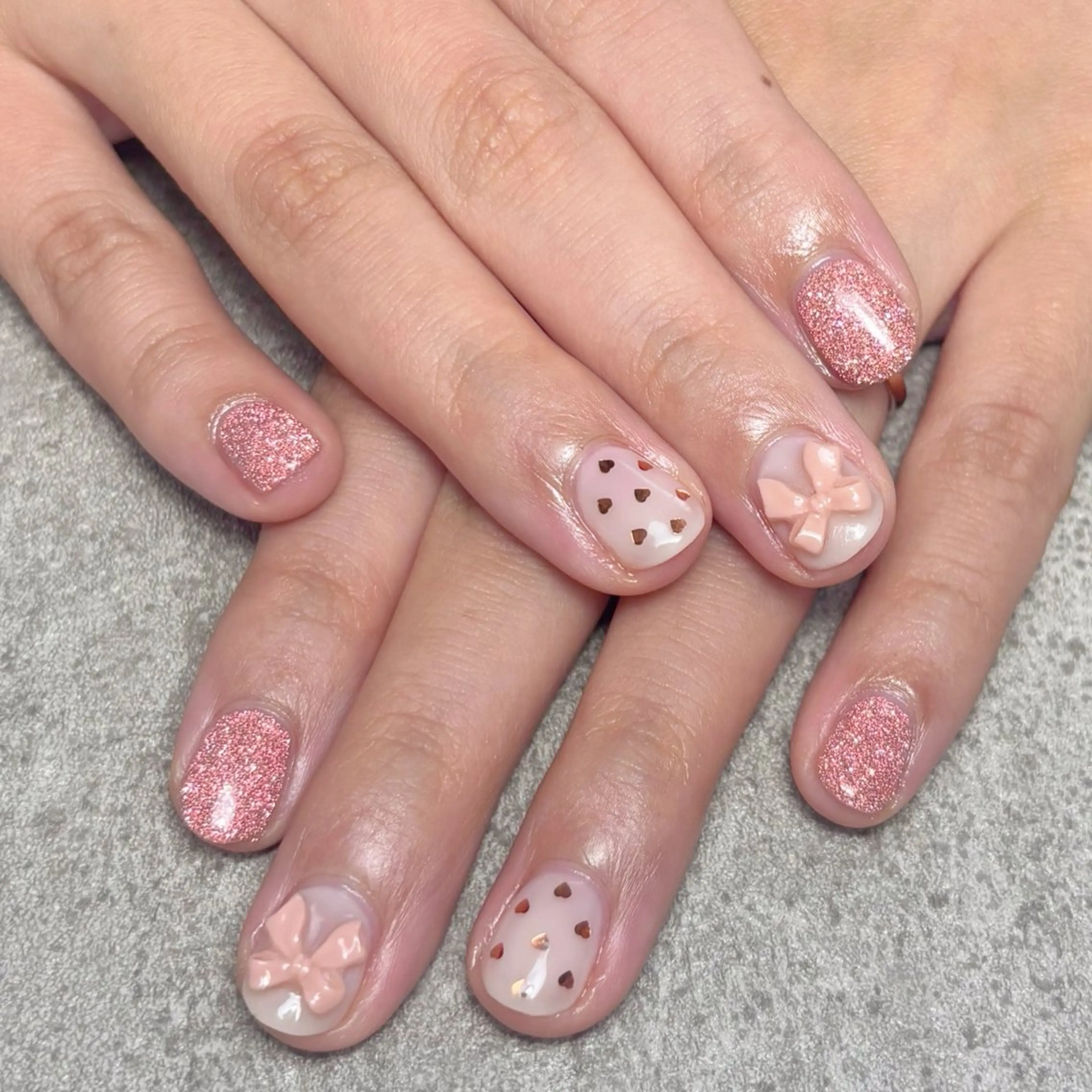 ネイル ハンドネイル nailroom DIASOMNIAのネイルデザイン