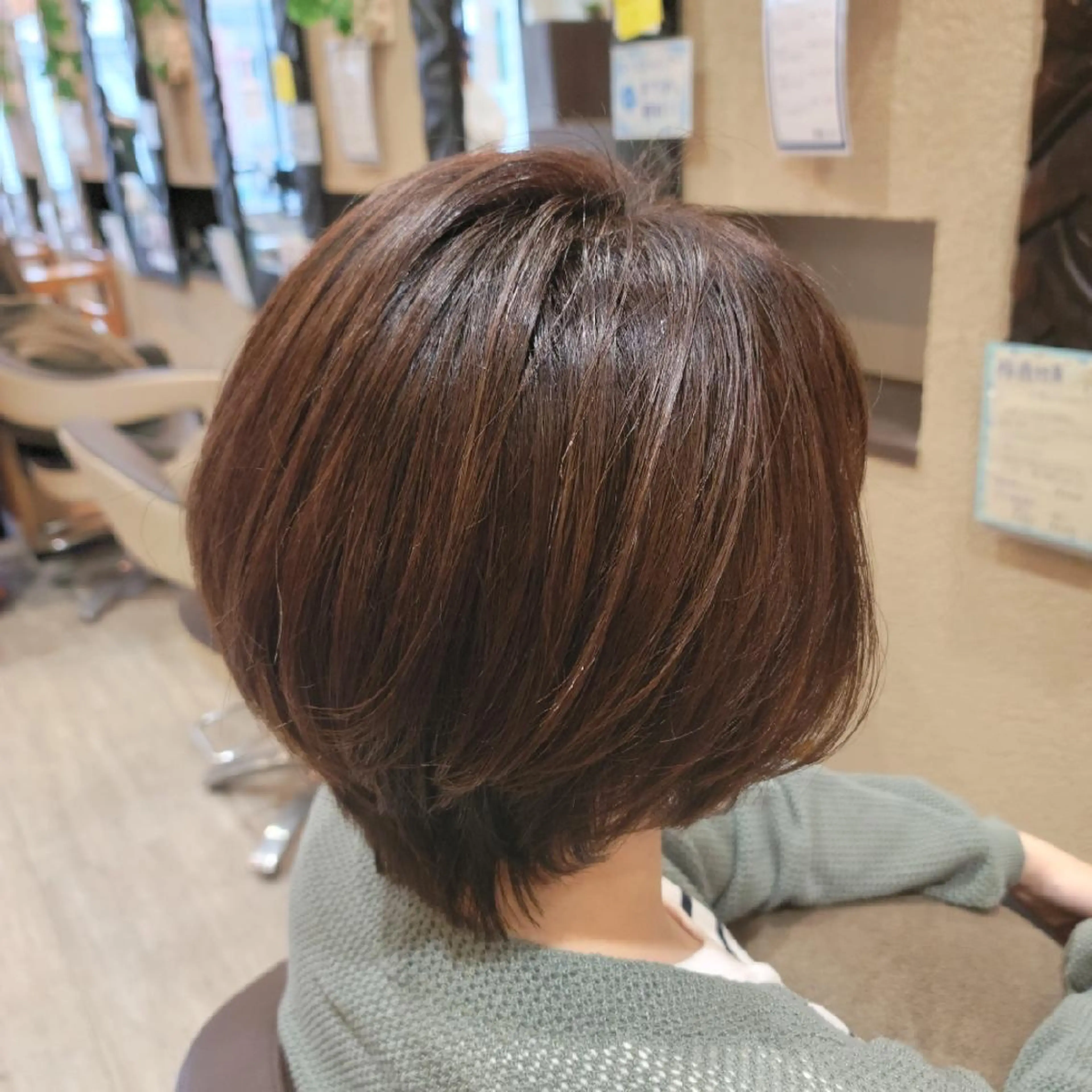 ショート カット ヘアカラー トリートメント 山田 周のヘアスタイル