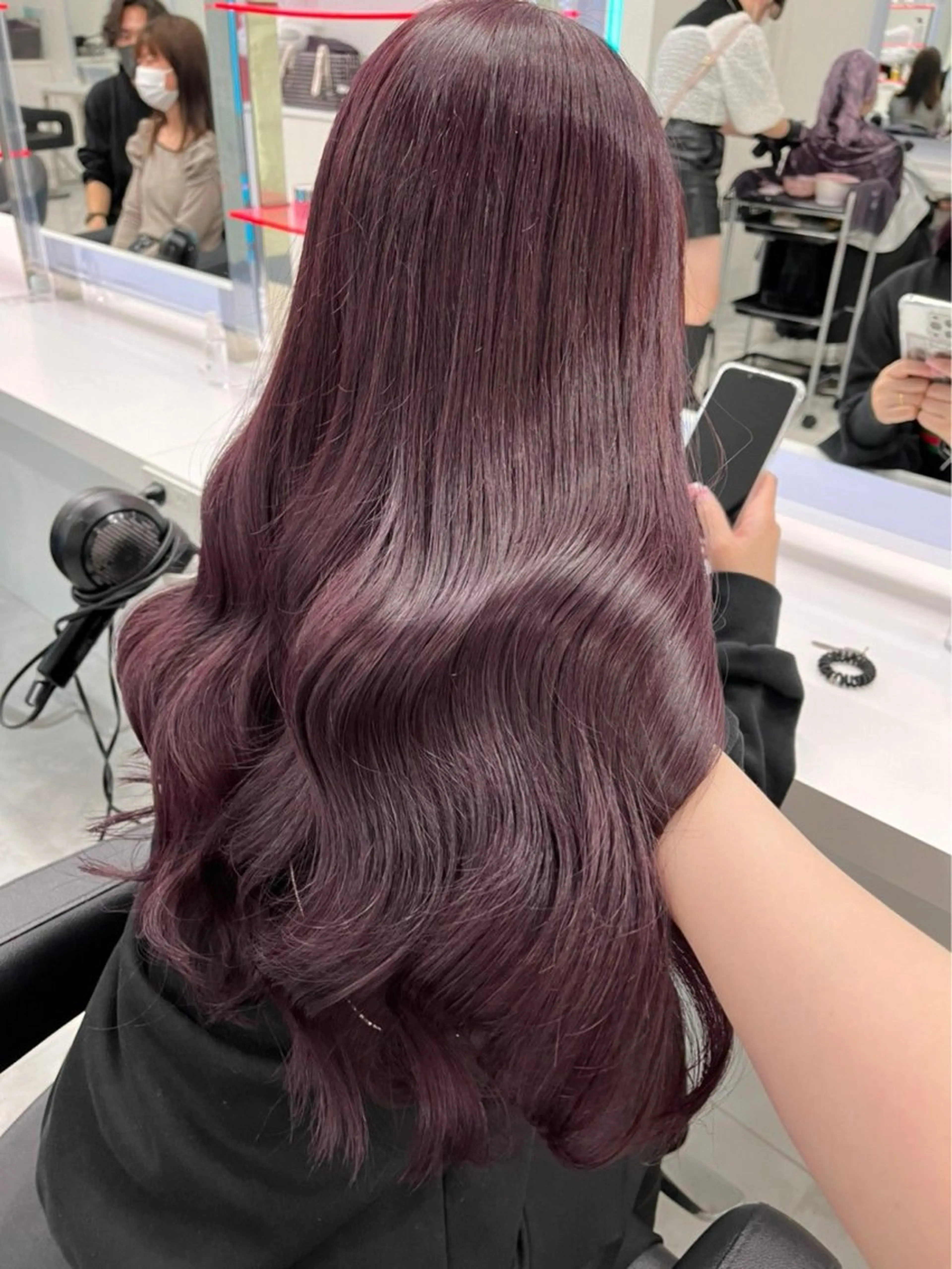 セミロング カラー ヘアアレンジ ブラウンカラー レッドカラー レッドブラウン 🫧モテる💗ダメー ジレスハイトーン🫧のヘアスタイル