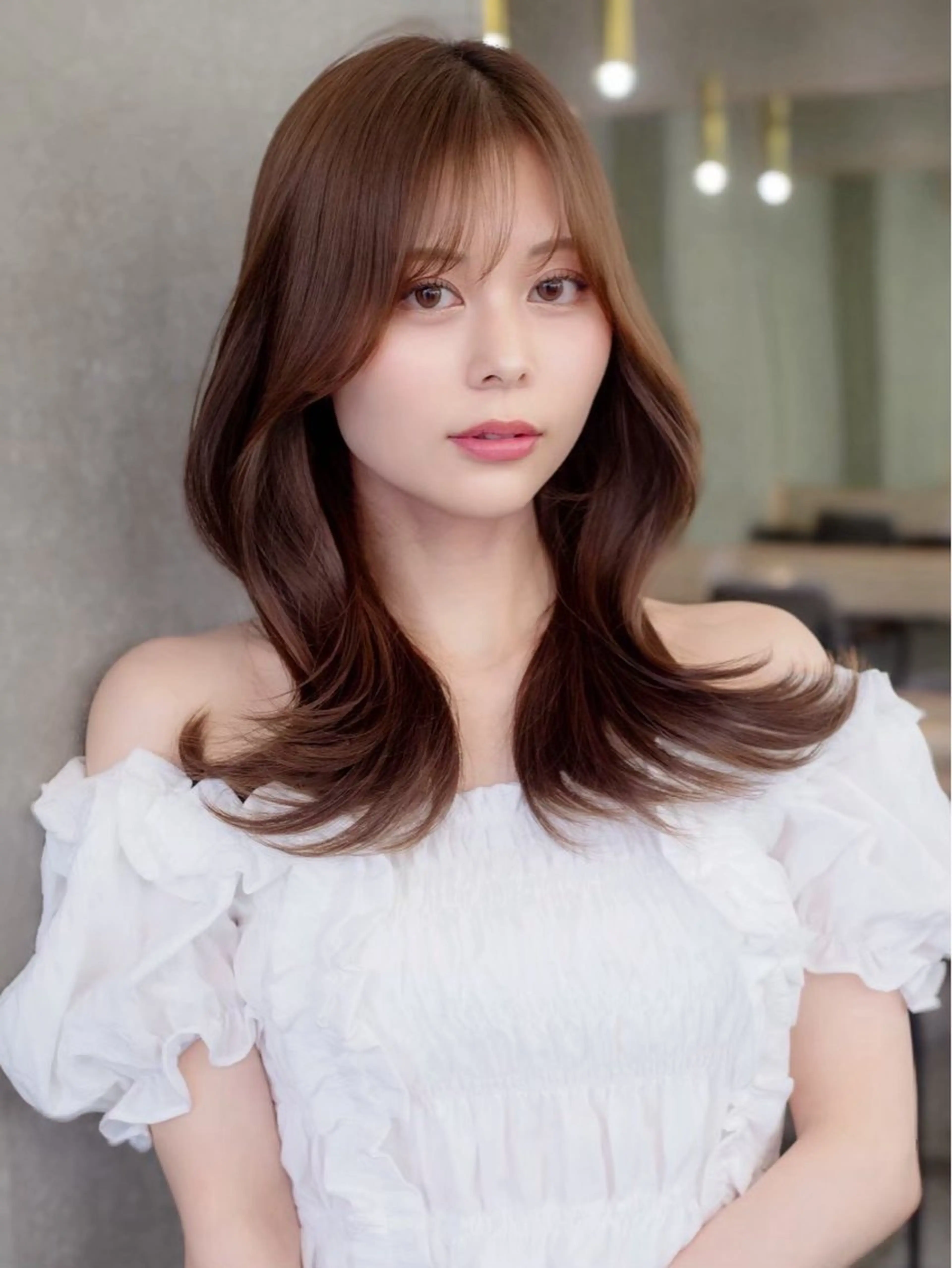 セミロング カラー 阿久澤 梨沙のヘアスタイル