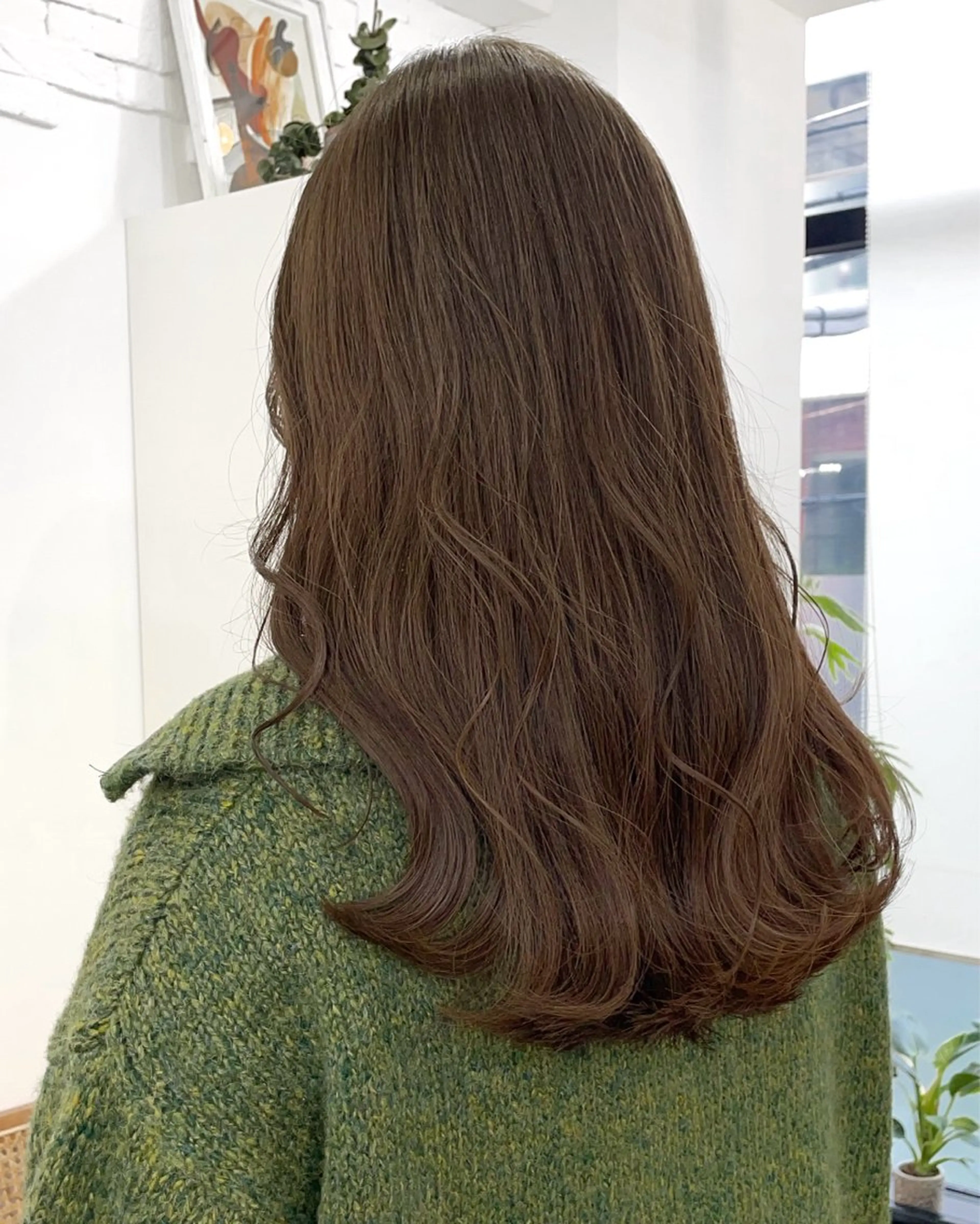 ロング カラー ベージュカラー ブリーチ ダブルカラー ブリーチなしカラー オリーブベージュ ヘアカラー トリートメント ✨髪質改善✨原宿 えのもと　はなのヘアスタイル