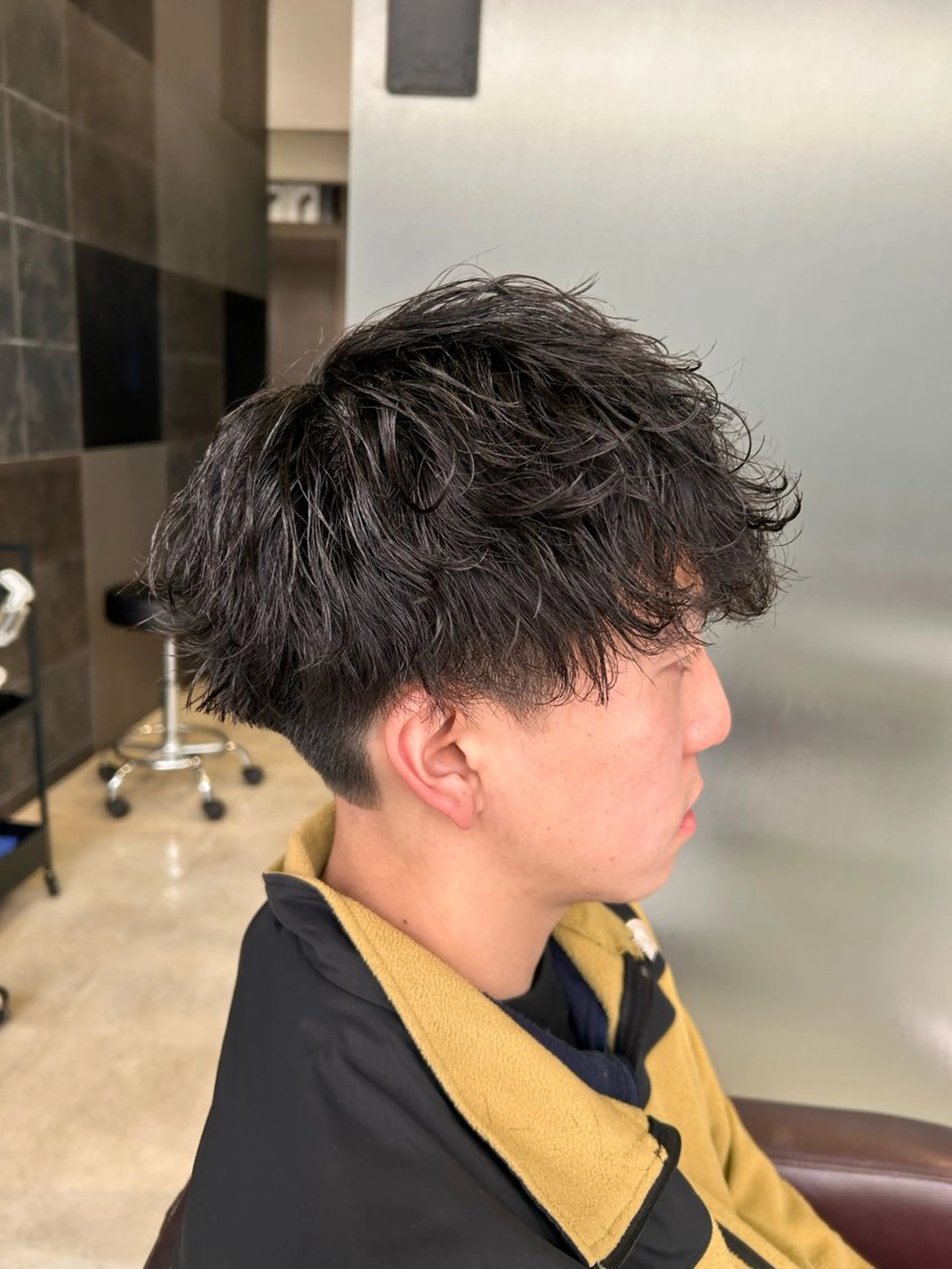 パーマ メンズ メンズパーマ 波巻きパーマ カット パーマ 笠井 雅斗のヘアスタイル