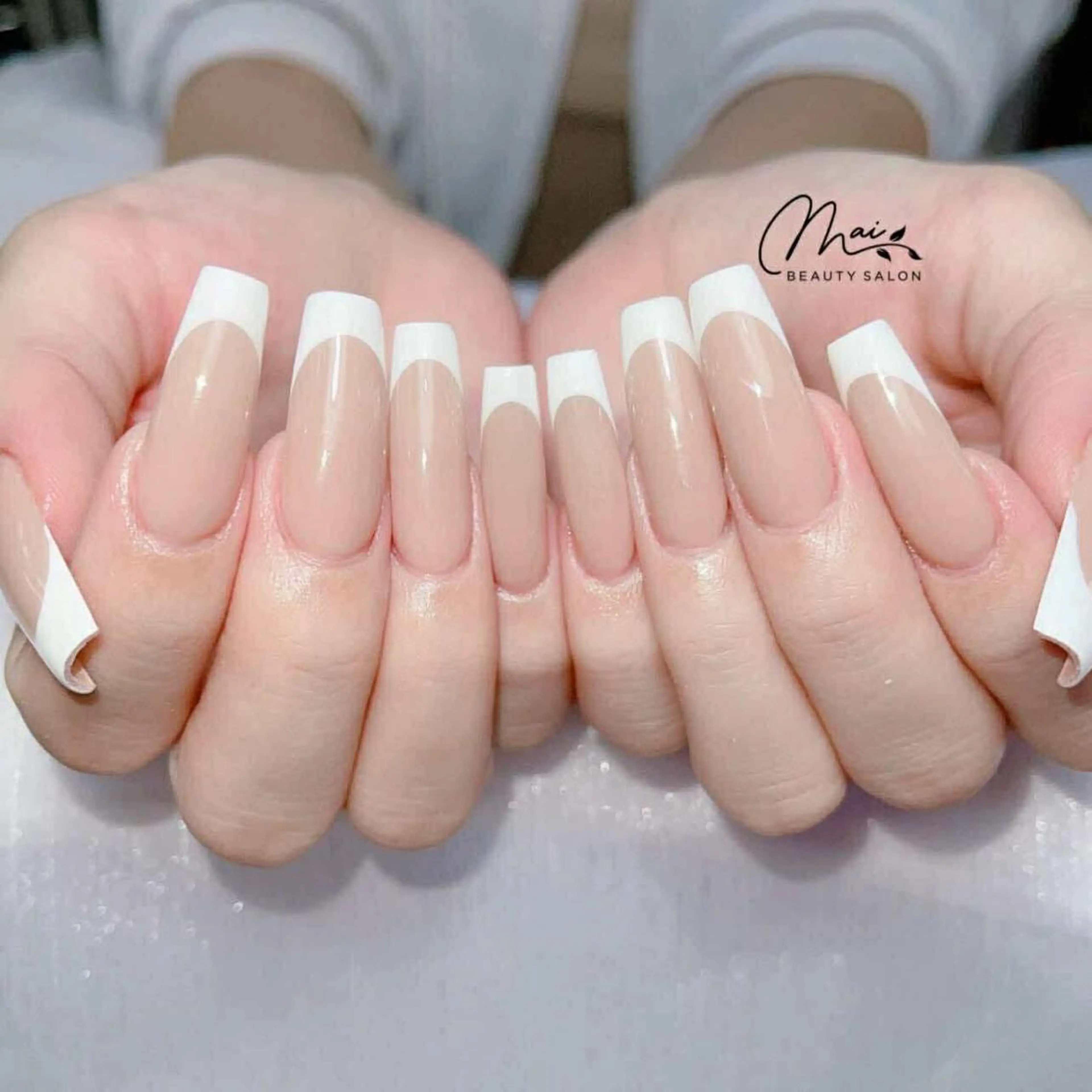 ネイル オーロラネイル チークネイル 長さ出し フラッシュネイル フットネイル MaiBeauty To  Toのネイルデザイン