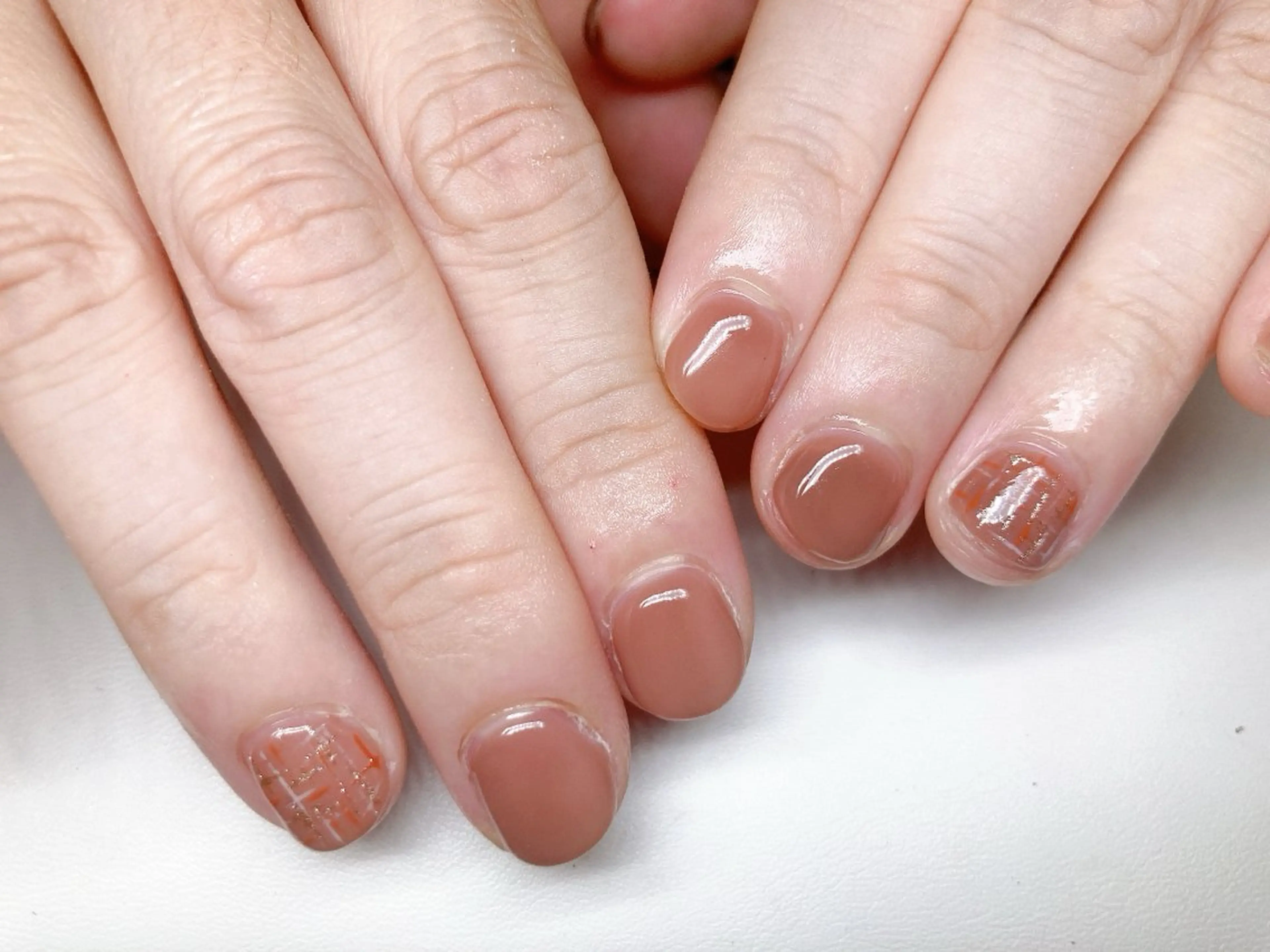 ネイル ECLAT エクラ所属・寺山 千鶴のネイルデザイン