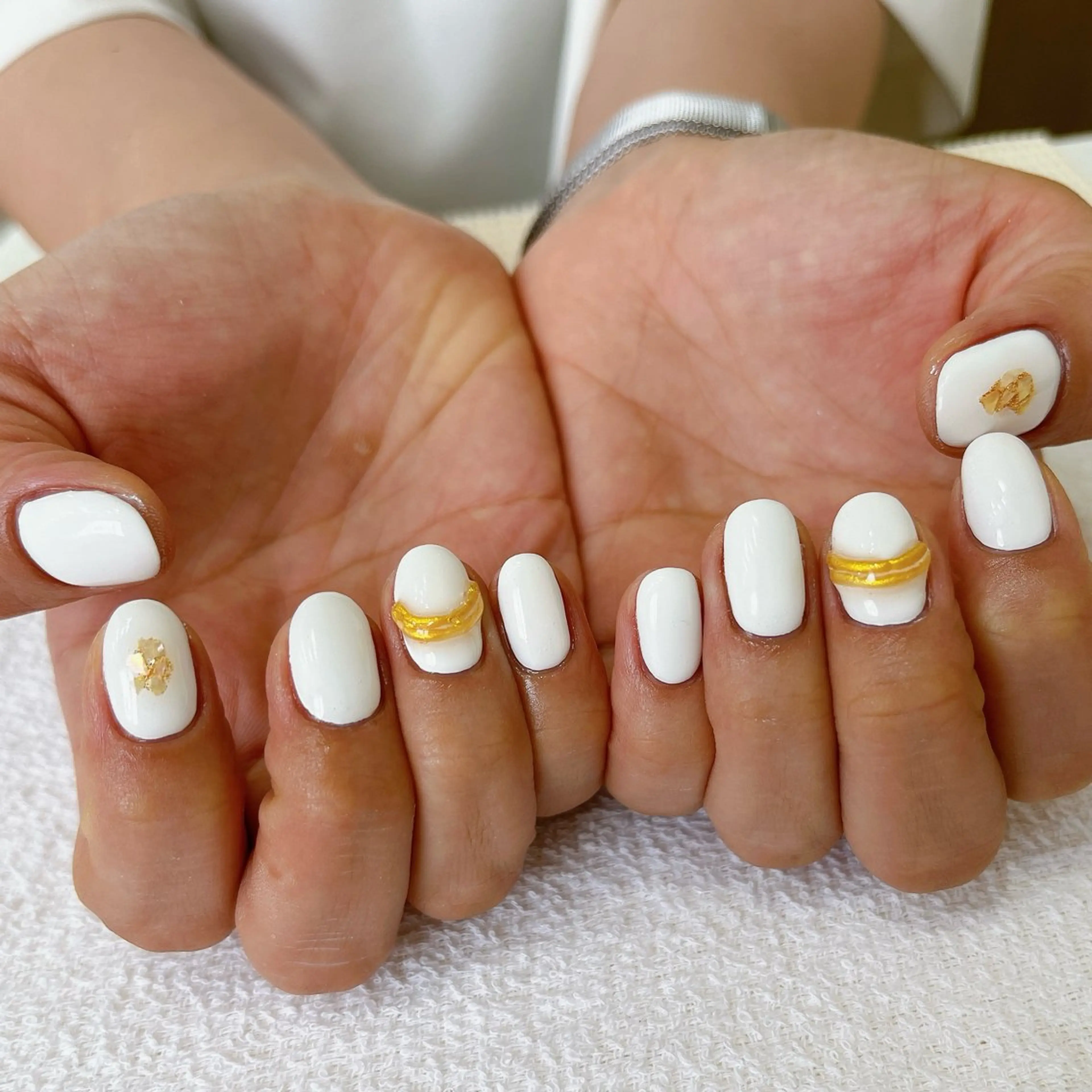 ネイル アートネイル ワンカラーネイル ホワイト Ellenail名古屋所属・伊藤 愛のネイルデザイン