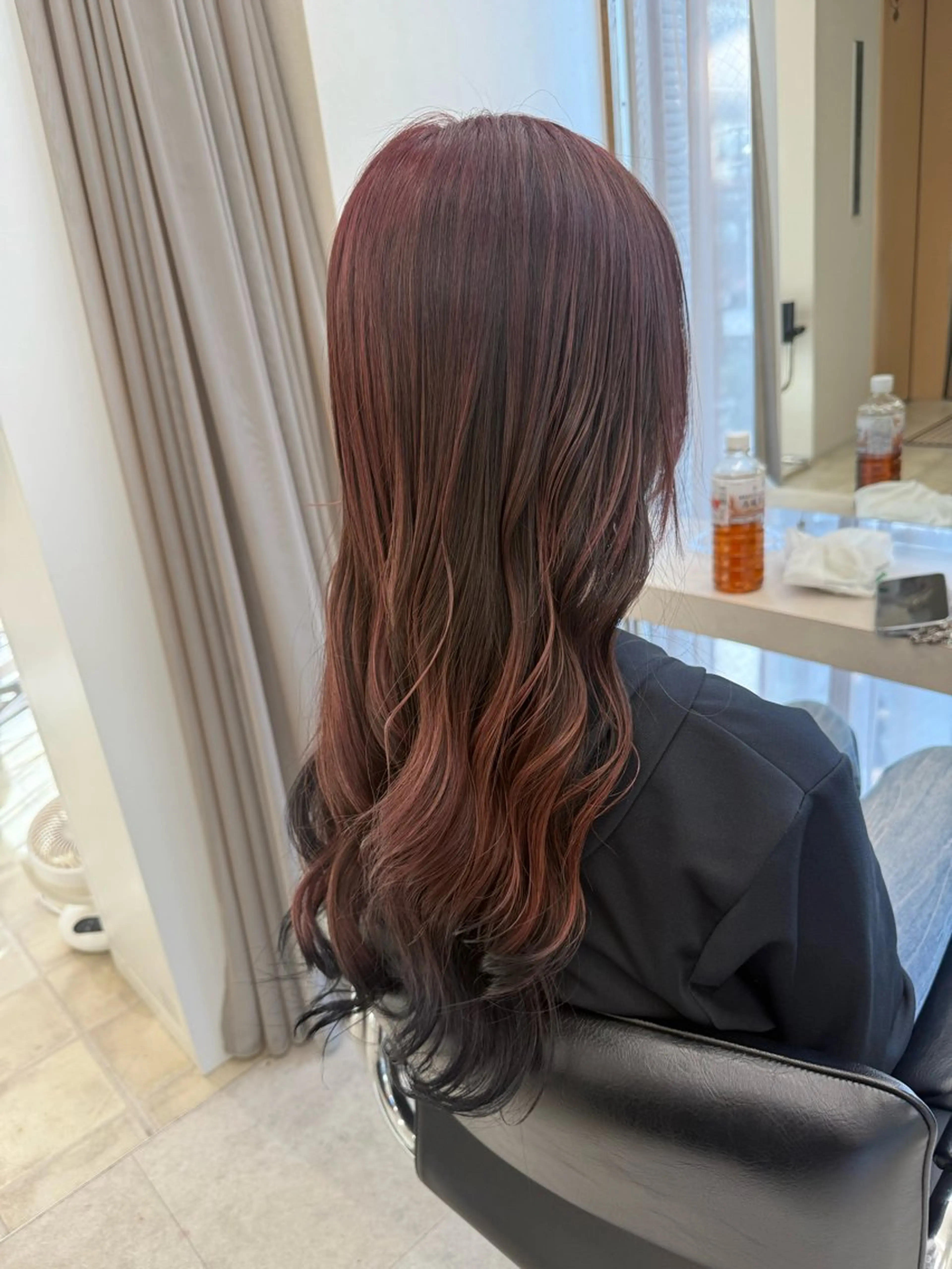 ロング カラー ヘアカラー トリートメント haru 髪質改善サロンのヘアスタイル