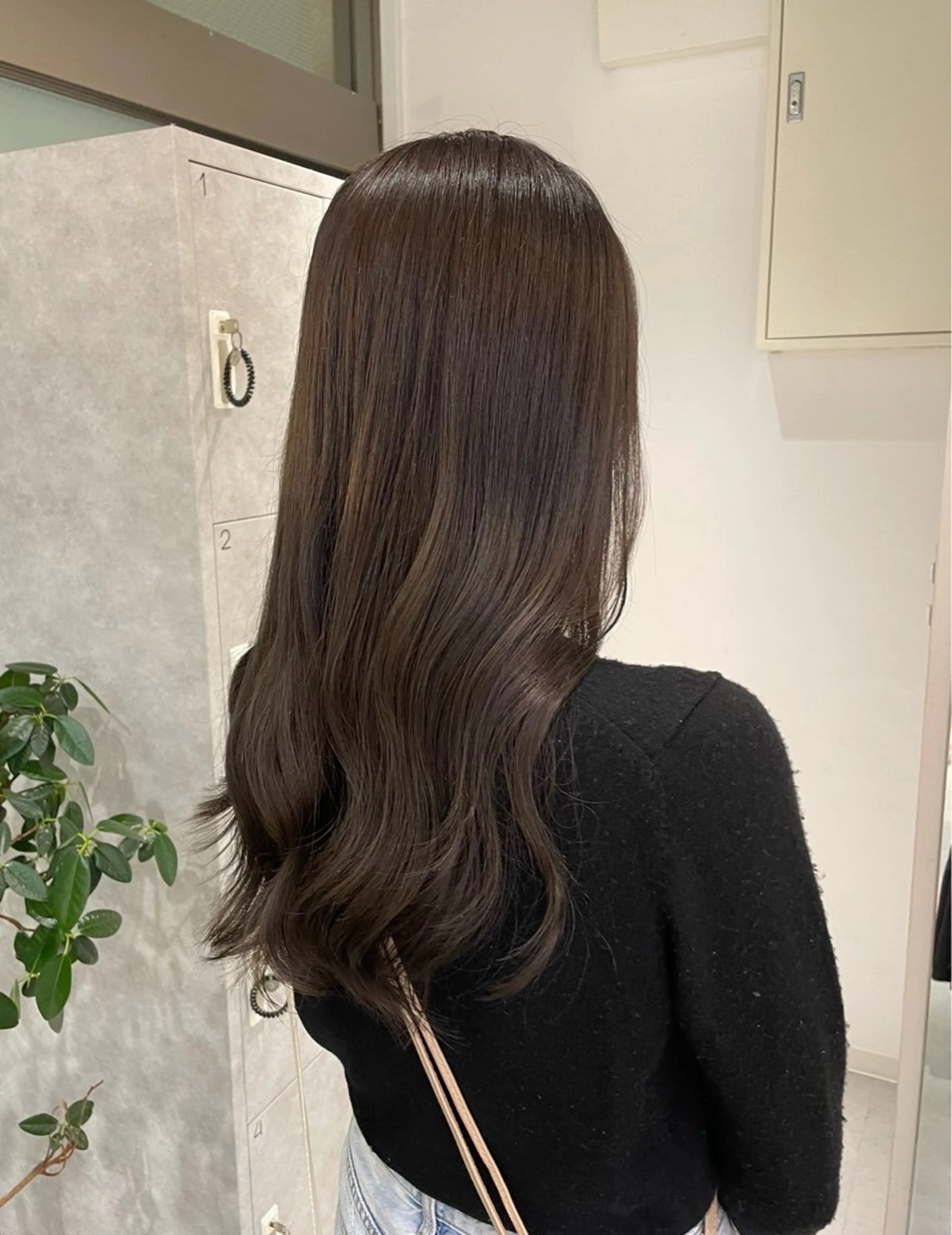 ロング カット トリートメント ヘッドスパ Nana/透けカラー ×似合わせカットのヘアスタイル