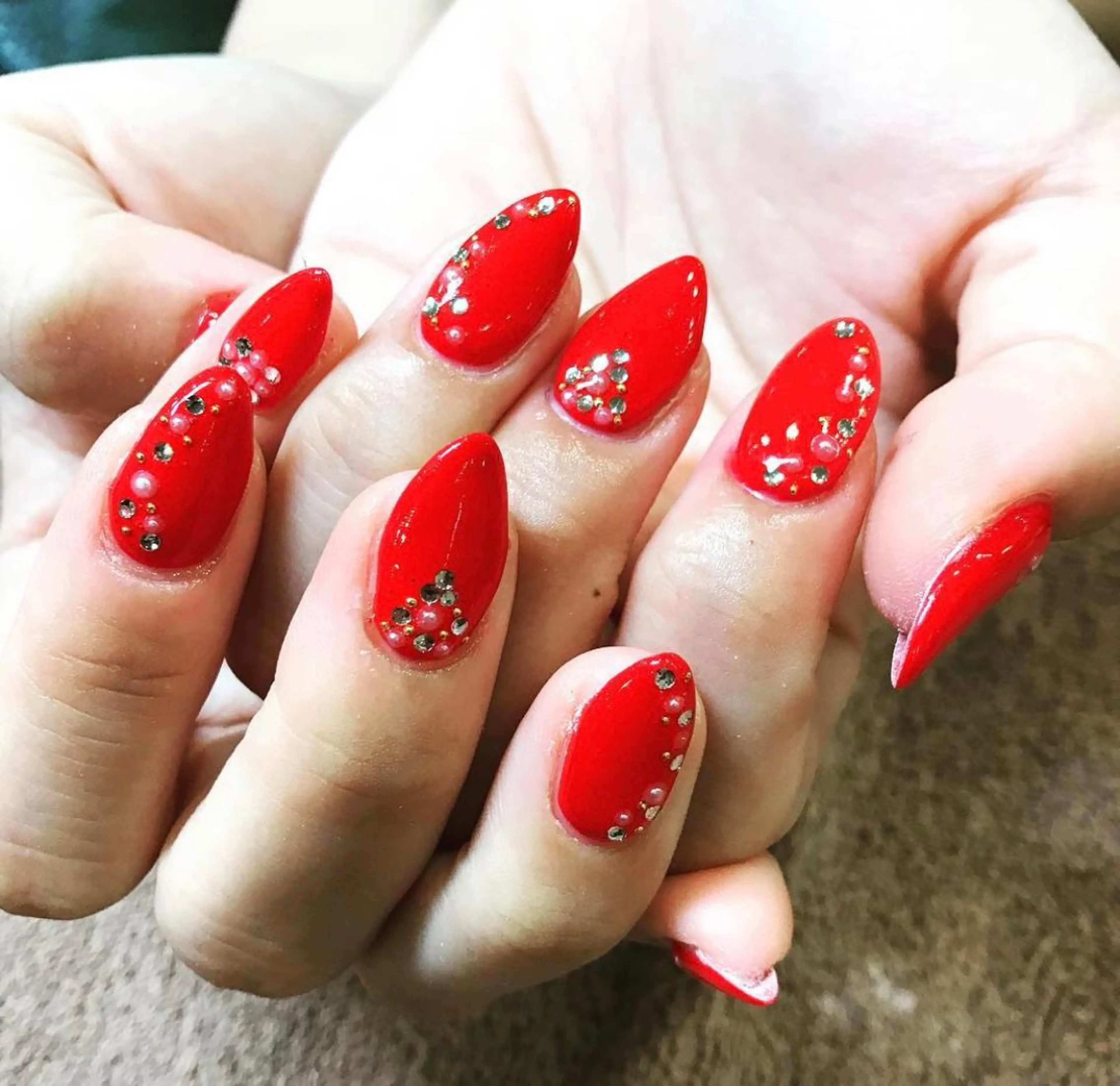 ネイル マルサンカクシカク所属・○△□ 守口市のネイルデザイン