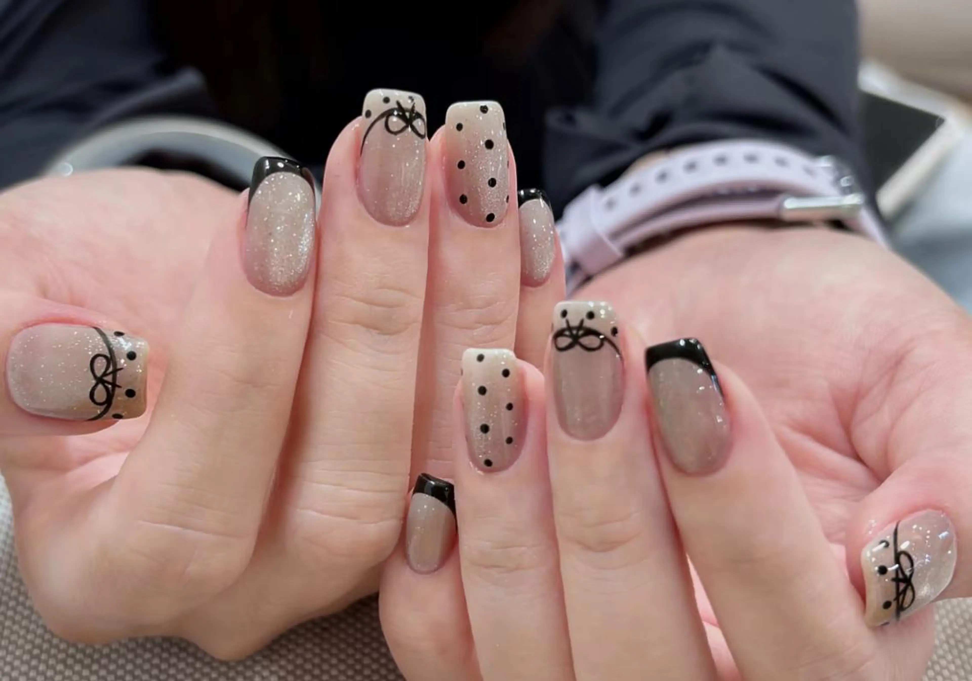 ネイル ハンドネイル ハンドケア 🍑 momo_nailのネイルデザイン