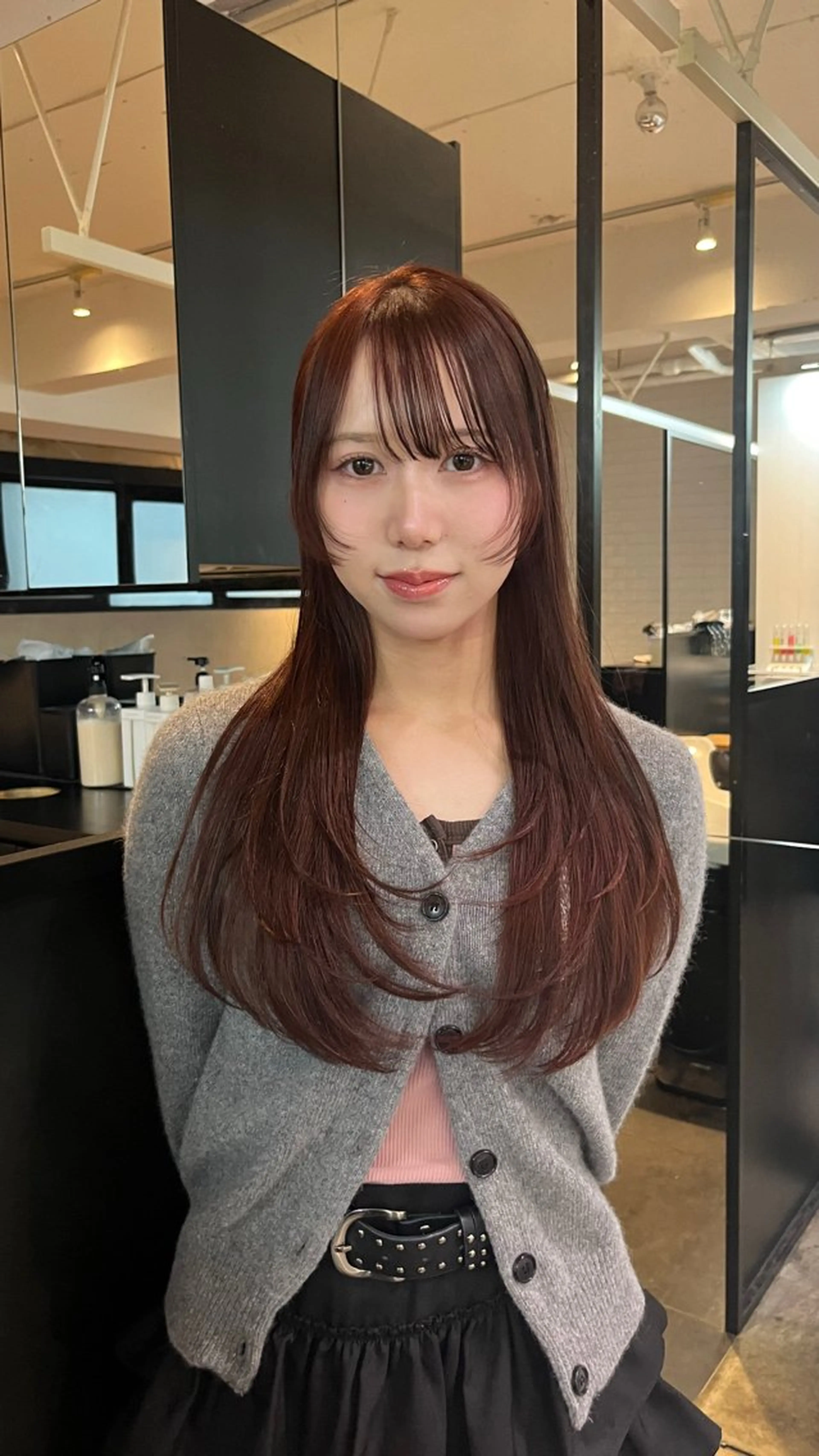 ロング くびれヘア 顔周りカット ハイレイヤー レイヤーカット ウルフカット フカミ マナカのヘアスタイル