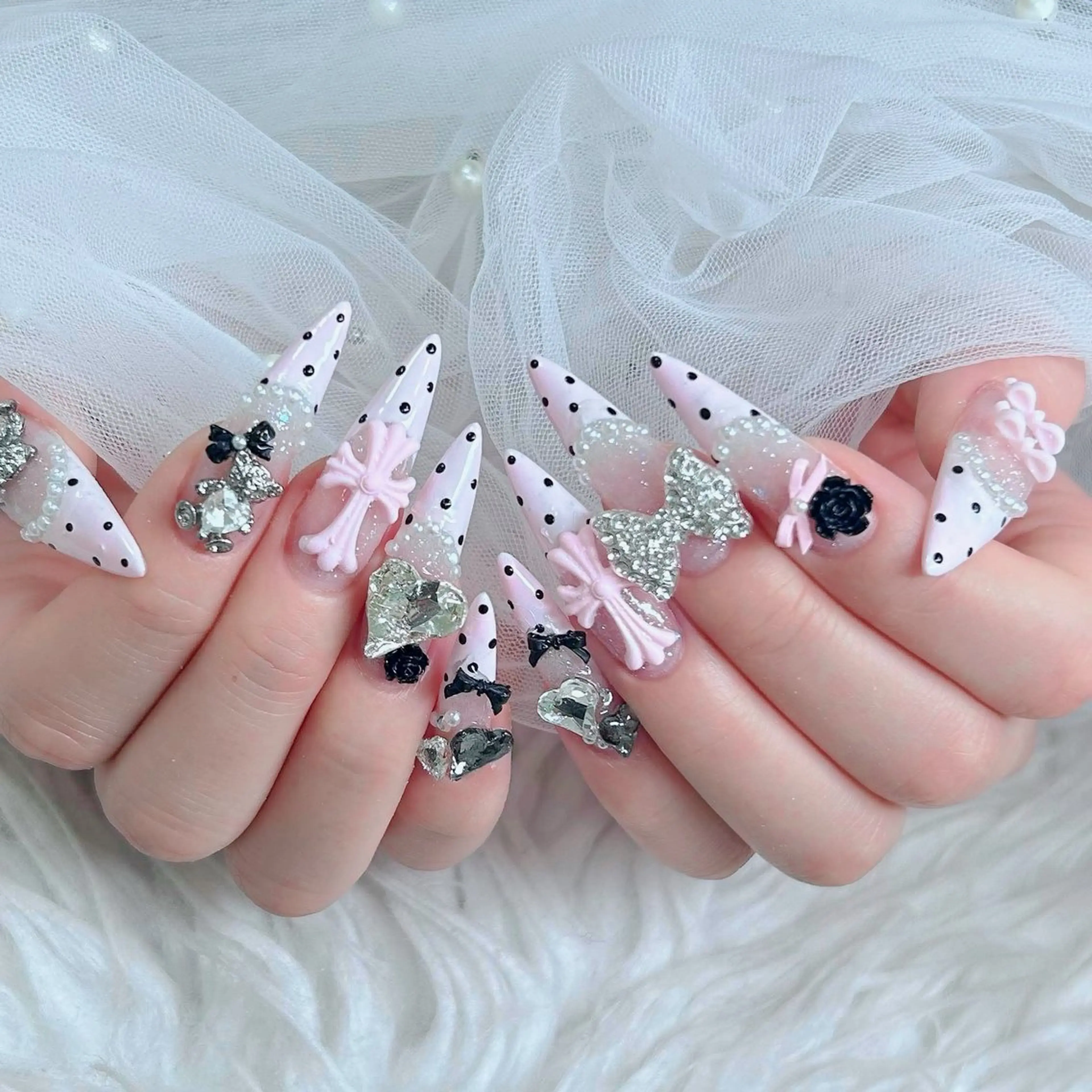 ネイル フットネイル フレンチネイル グラデーション 韓国ネイル ロングネイル ハンドネイル Hani Nail Salonのネイルデザイン