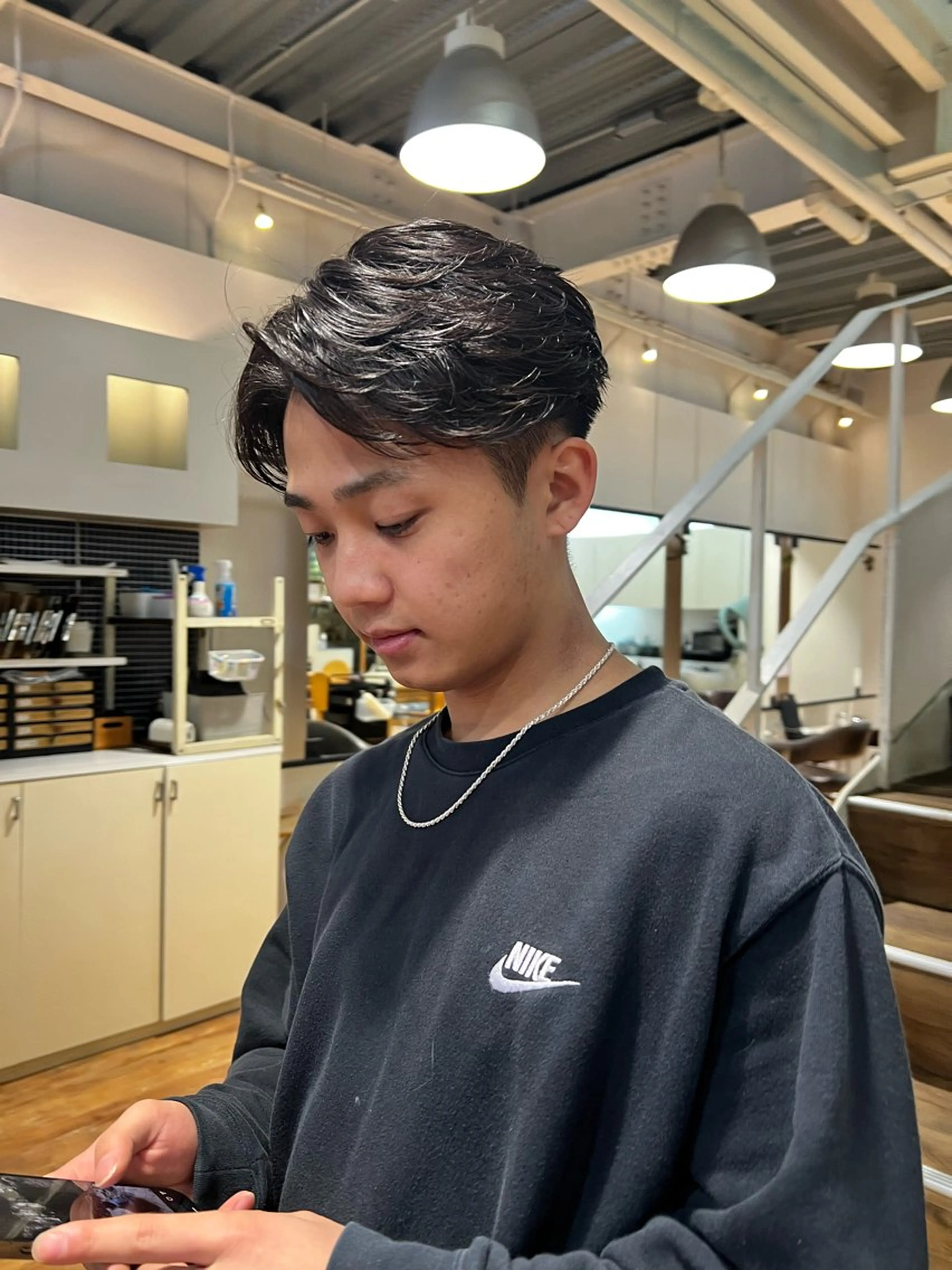 ショート パーマ メンズ 四方田 皐希のヘアスタイル