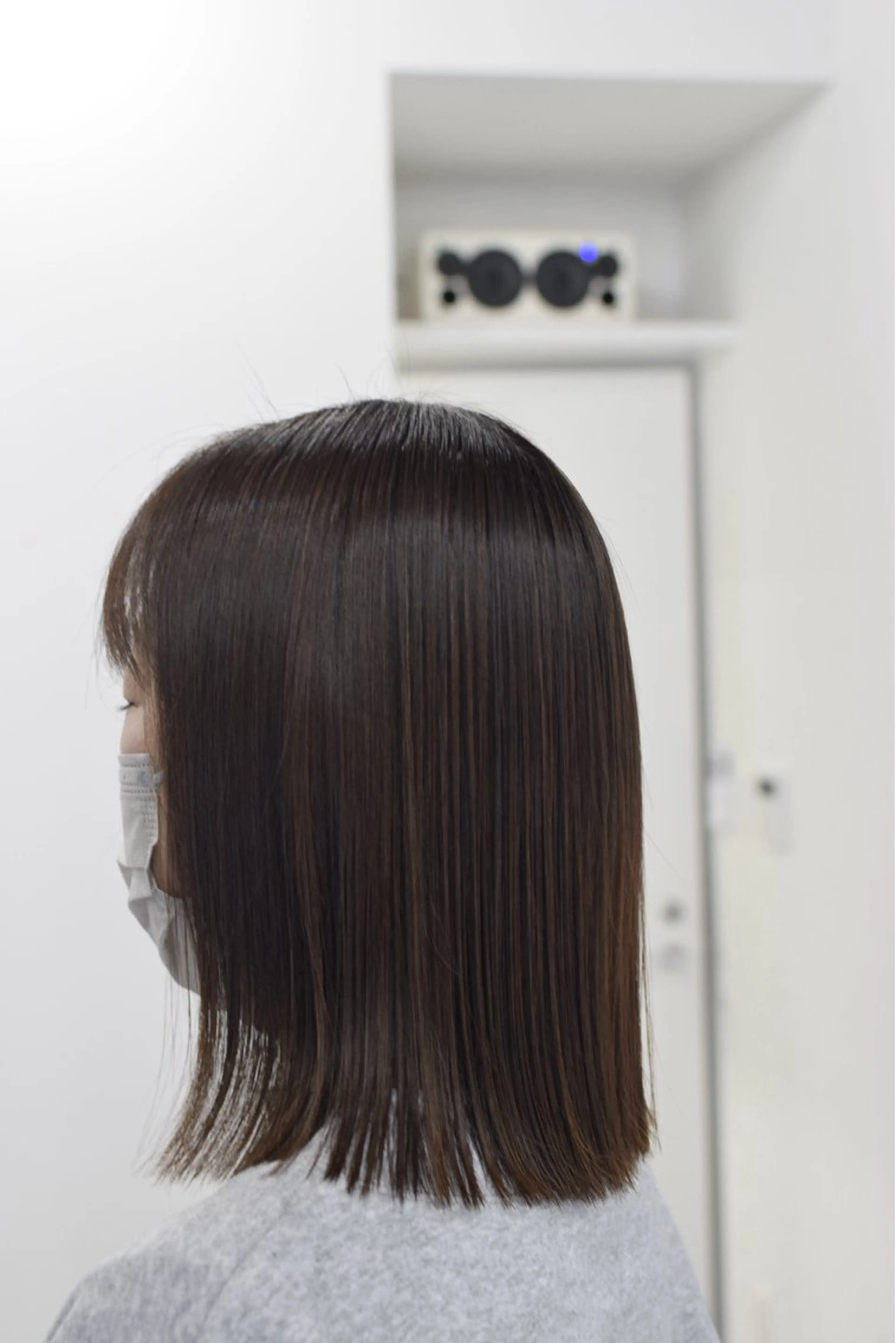 ミディアム 縮毛矯正 Shiro RENのヘアスタイル