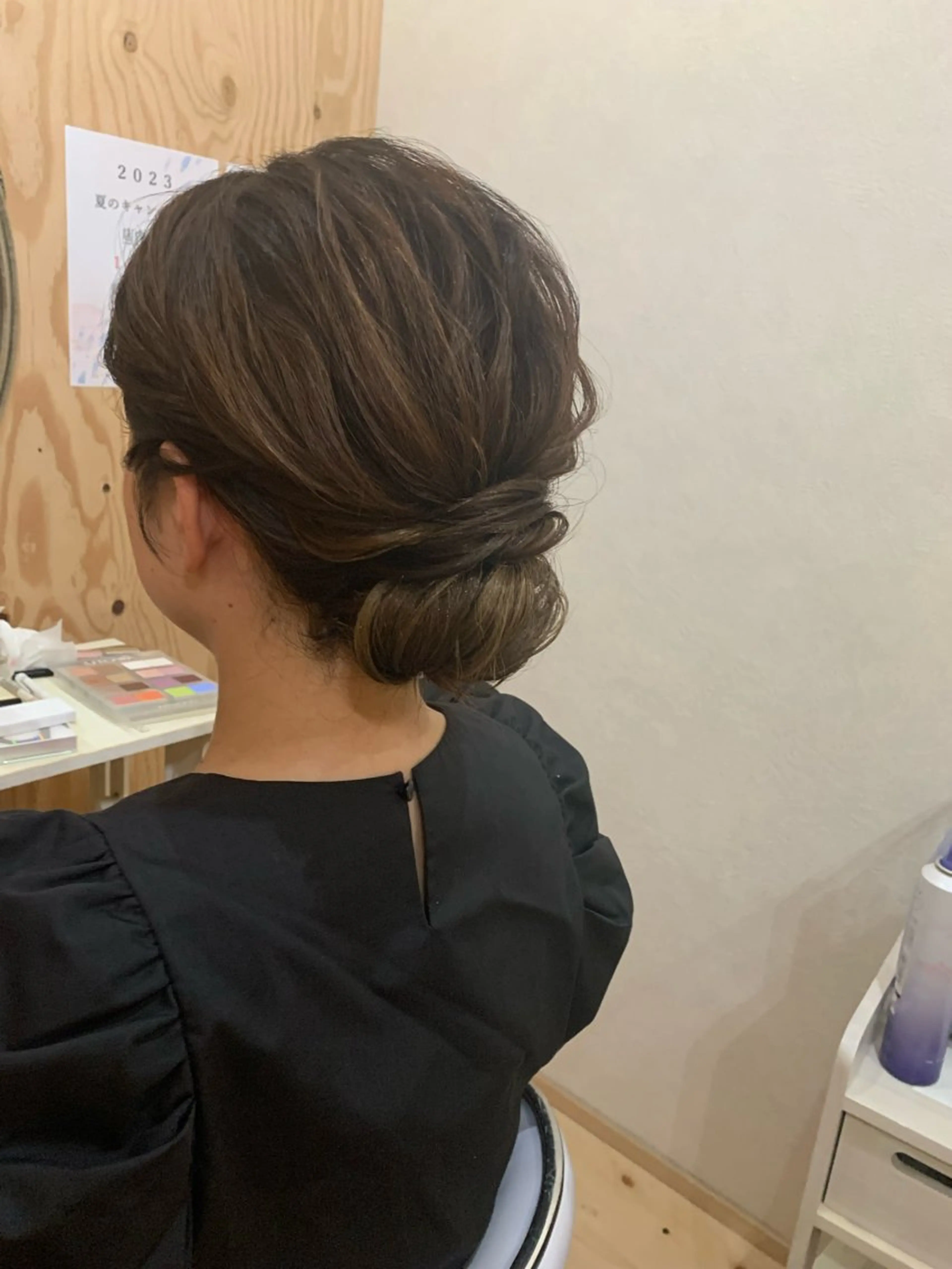 セミロング ヘアアレンジ ヘアセット Orla 🌿chiekoの眉毛・アイブロウイメージ