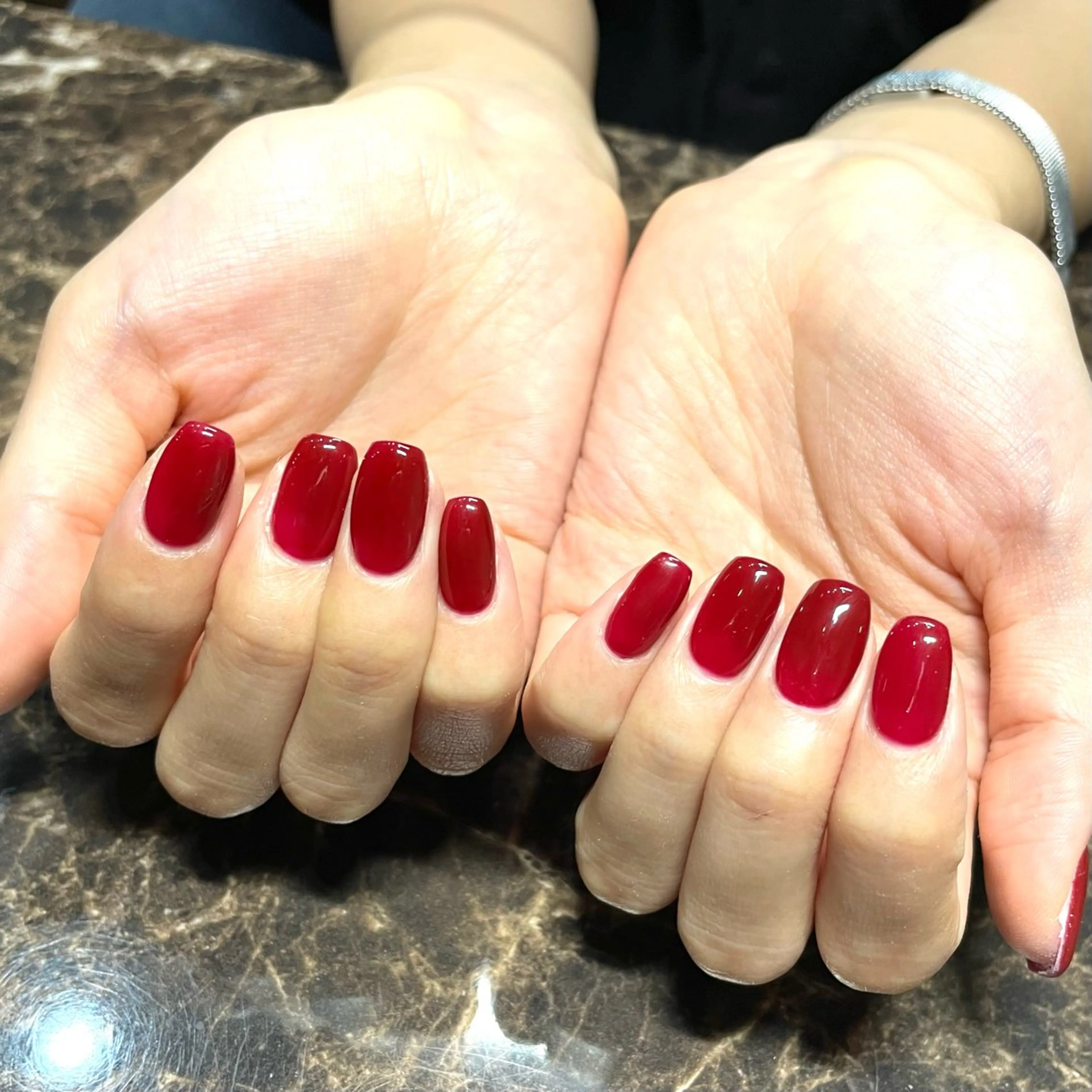 ネイル ワンカラーネイル ハンドネイル IROHA NAIL 横山佳那のネイルデザイン