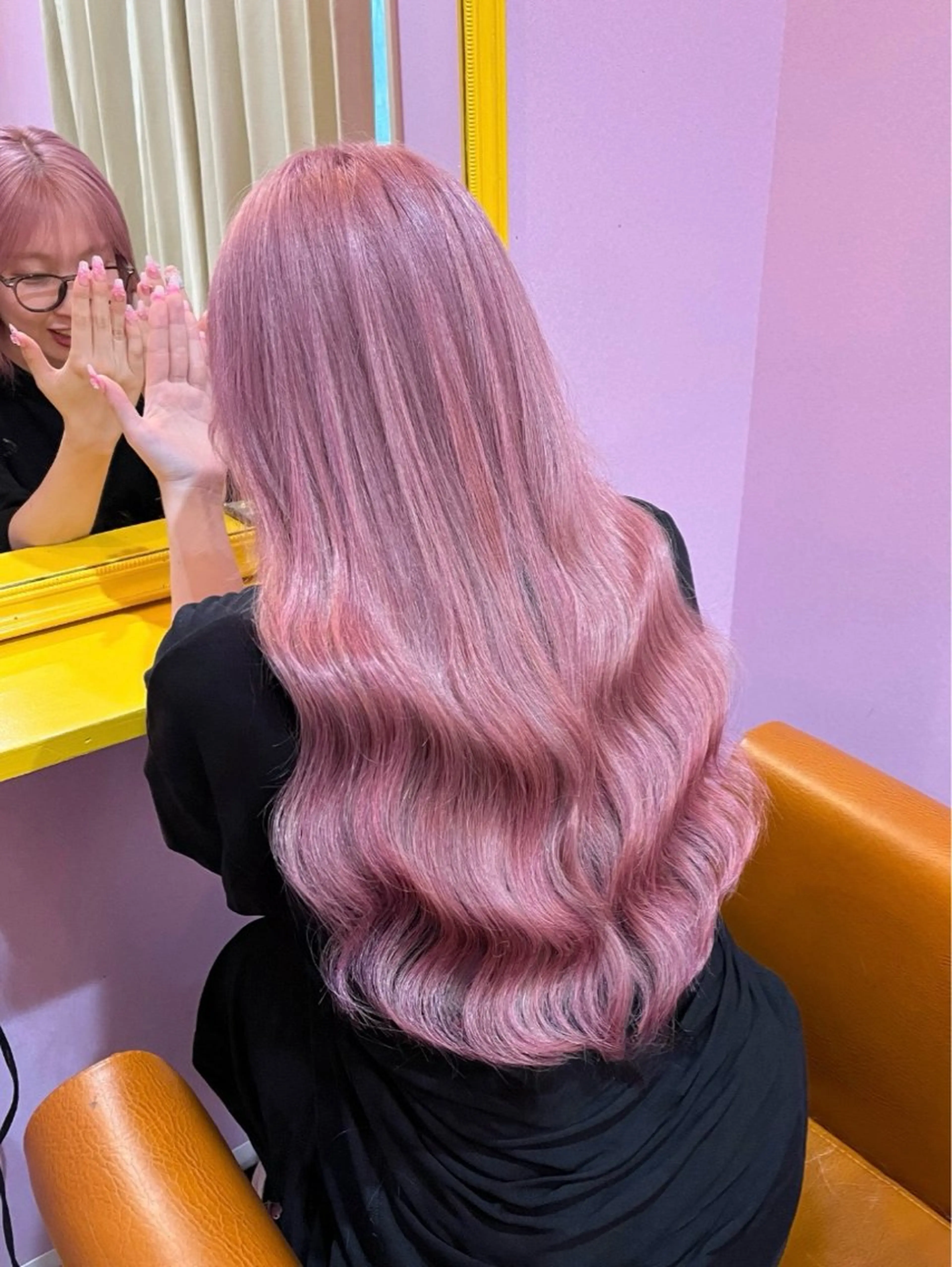 ロング シール＋ちび編み込み エクステ梅田🐨のヘアスタイル