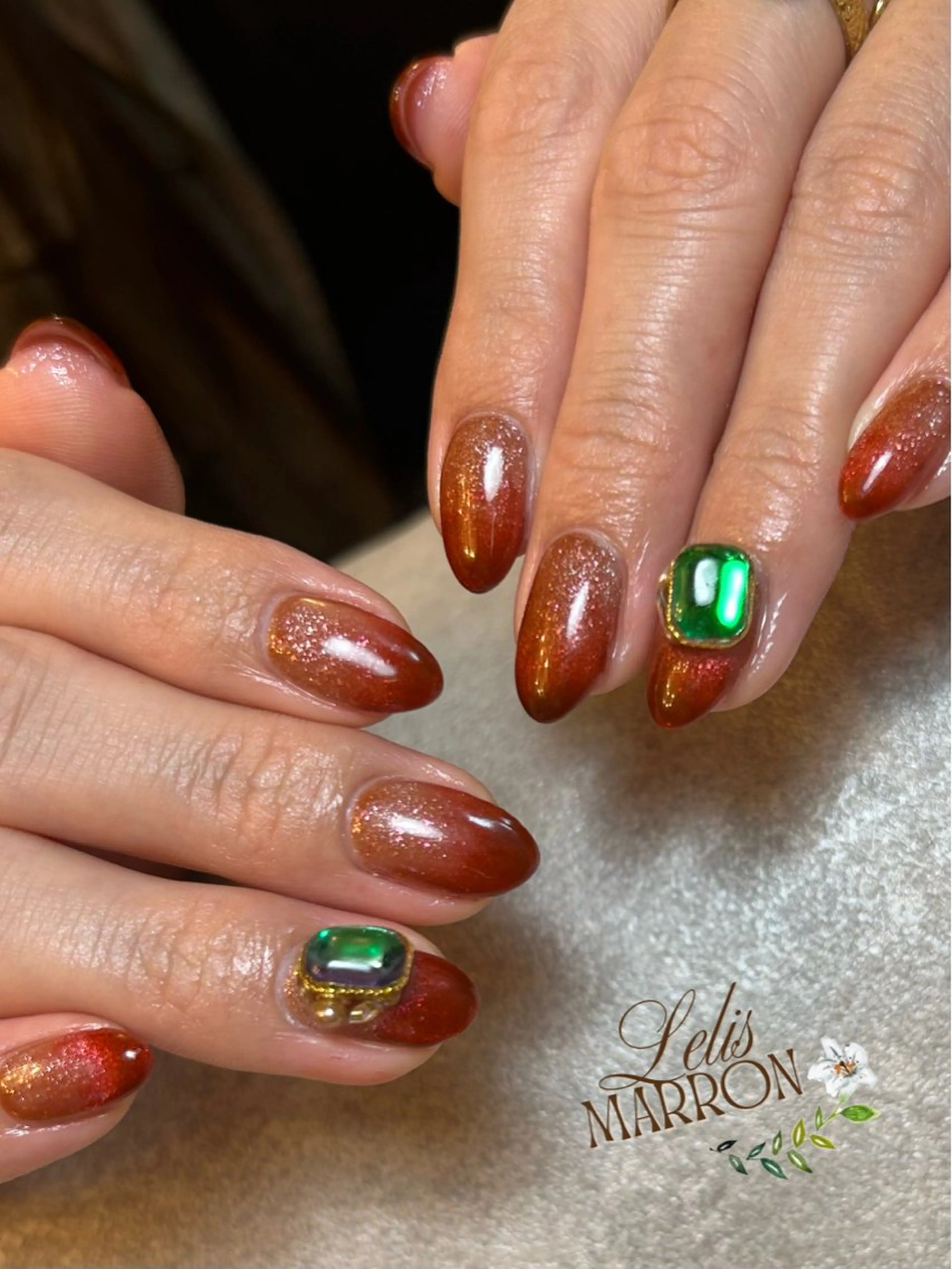 ネイル マグネットネイル ワンカラーネイル 冬ネイル ハンドネイル 岸 侑李のネイルデザイン