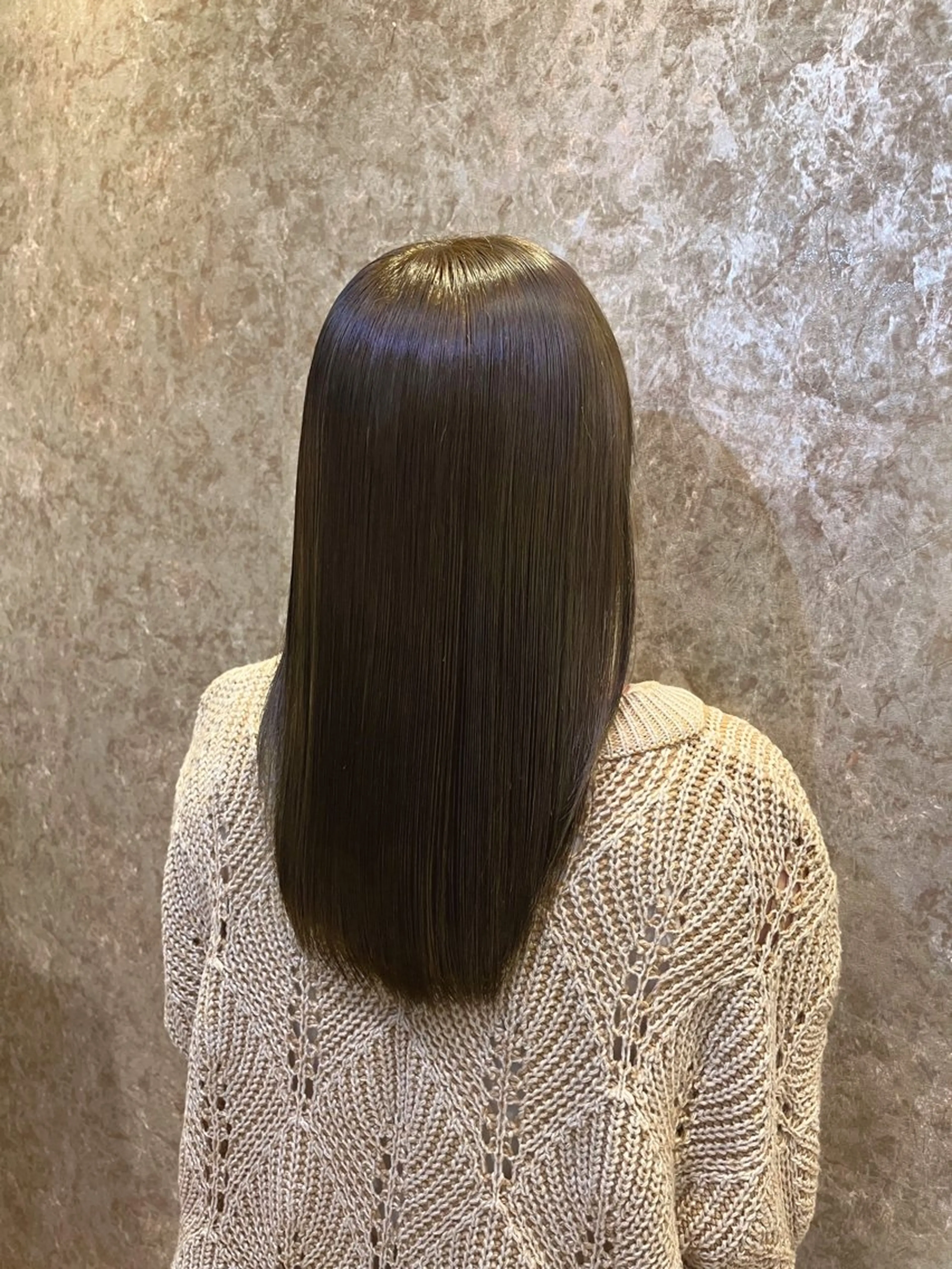 セミロング ひらち まいののヘアスタイル