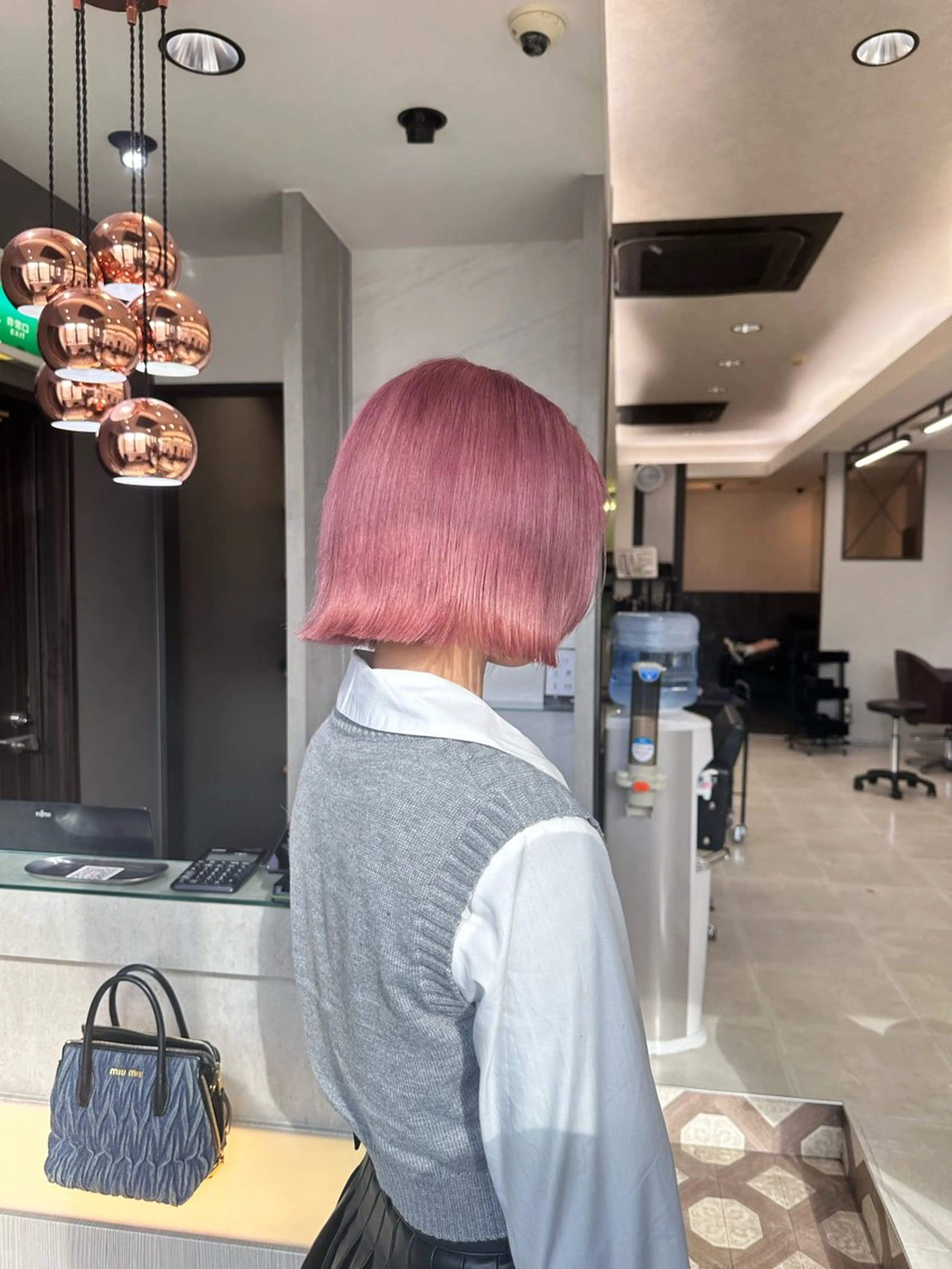 ショート カラー 天神大名/ブリーチ 鶴岡和幸/ハイトーンのヘアスタイル