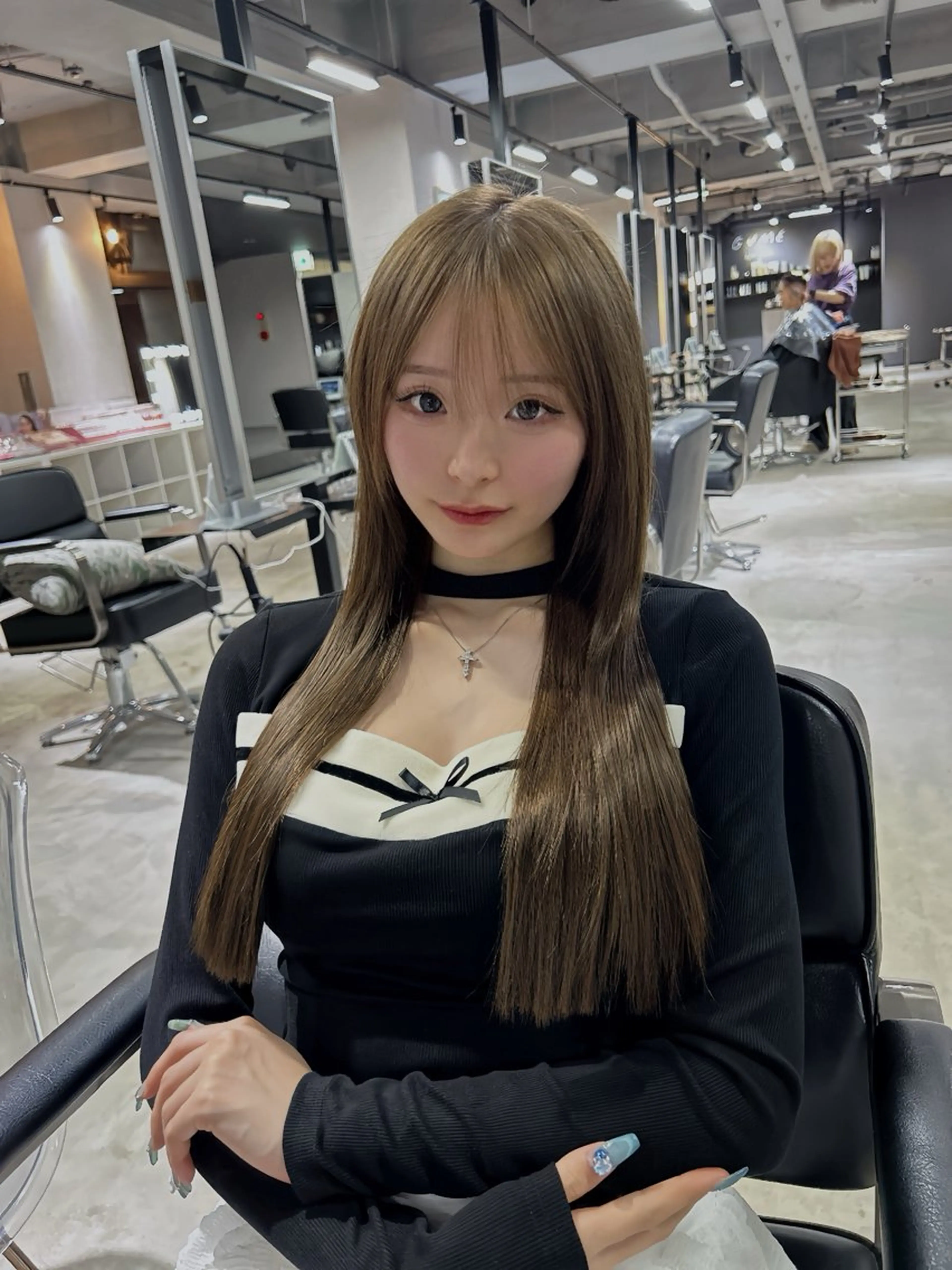 ロング カラー ハイトーンカラー 韓国風ヘア レイヤーカット ワンホンヘア/ 透明感カラー/ゆうとのヘアスタイル