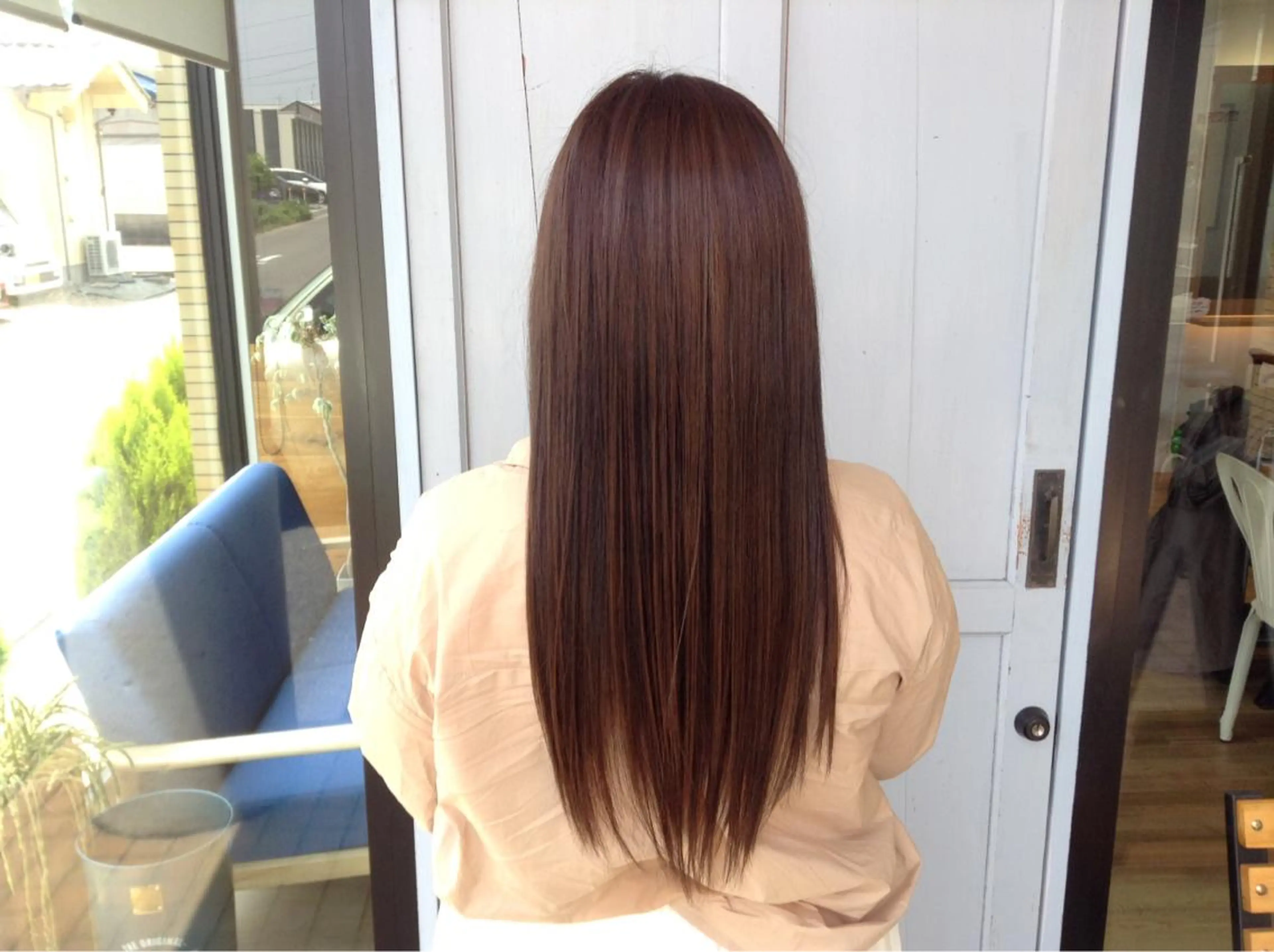 ロング カラー ベージュカラー ラベンダーカラー ラベンダーベージュ ヘアカラー トリートメント ツキダテ ユイのヘアスタイル