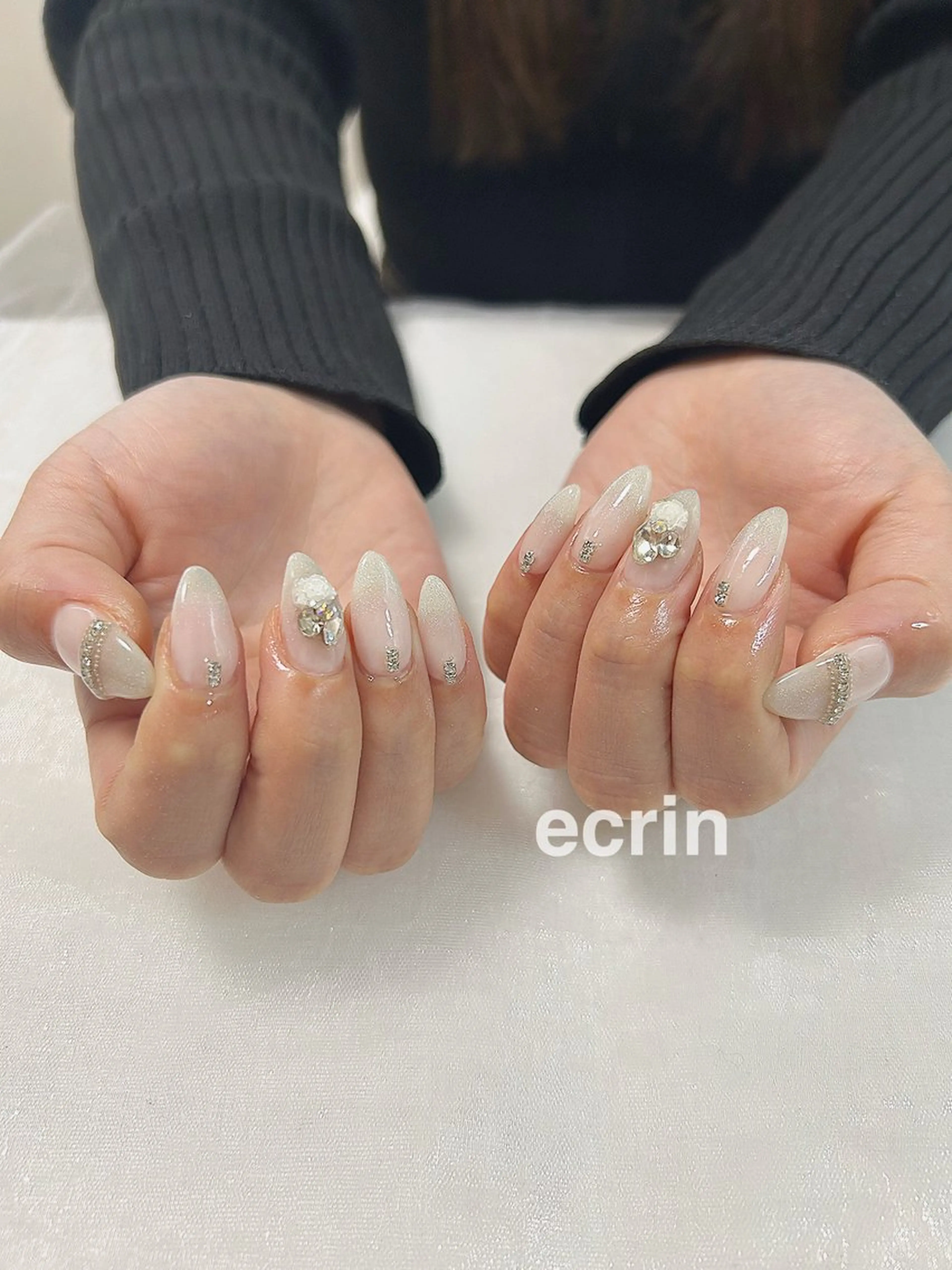 ネイル ハンドネイル ecrin (エクラン)のネイルデザイン