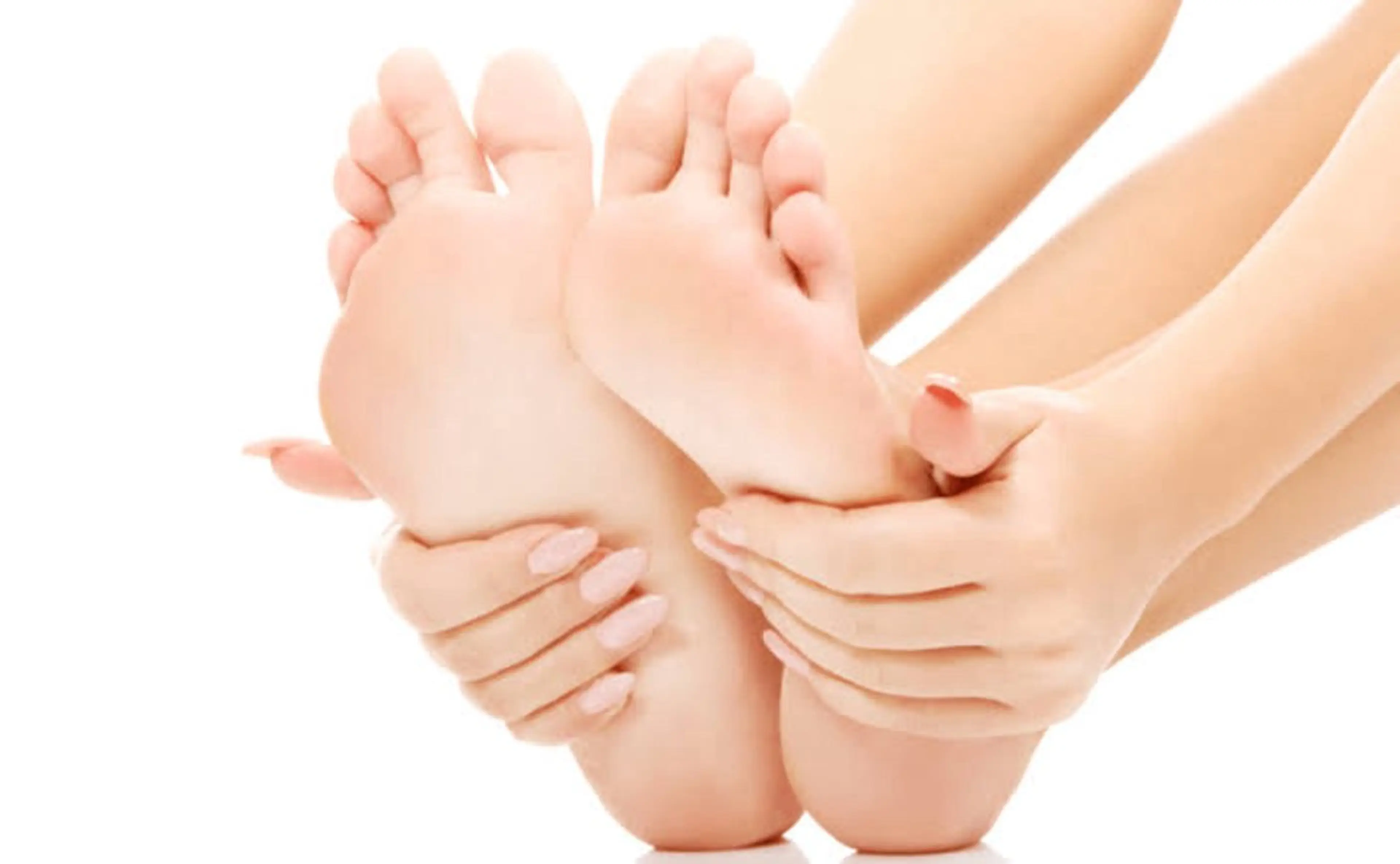 🛁フットケア 角質除去🛁の写真