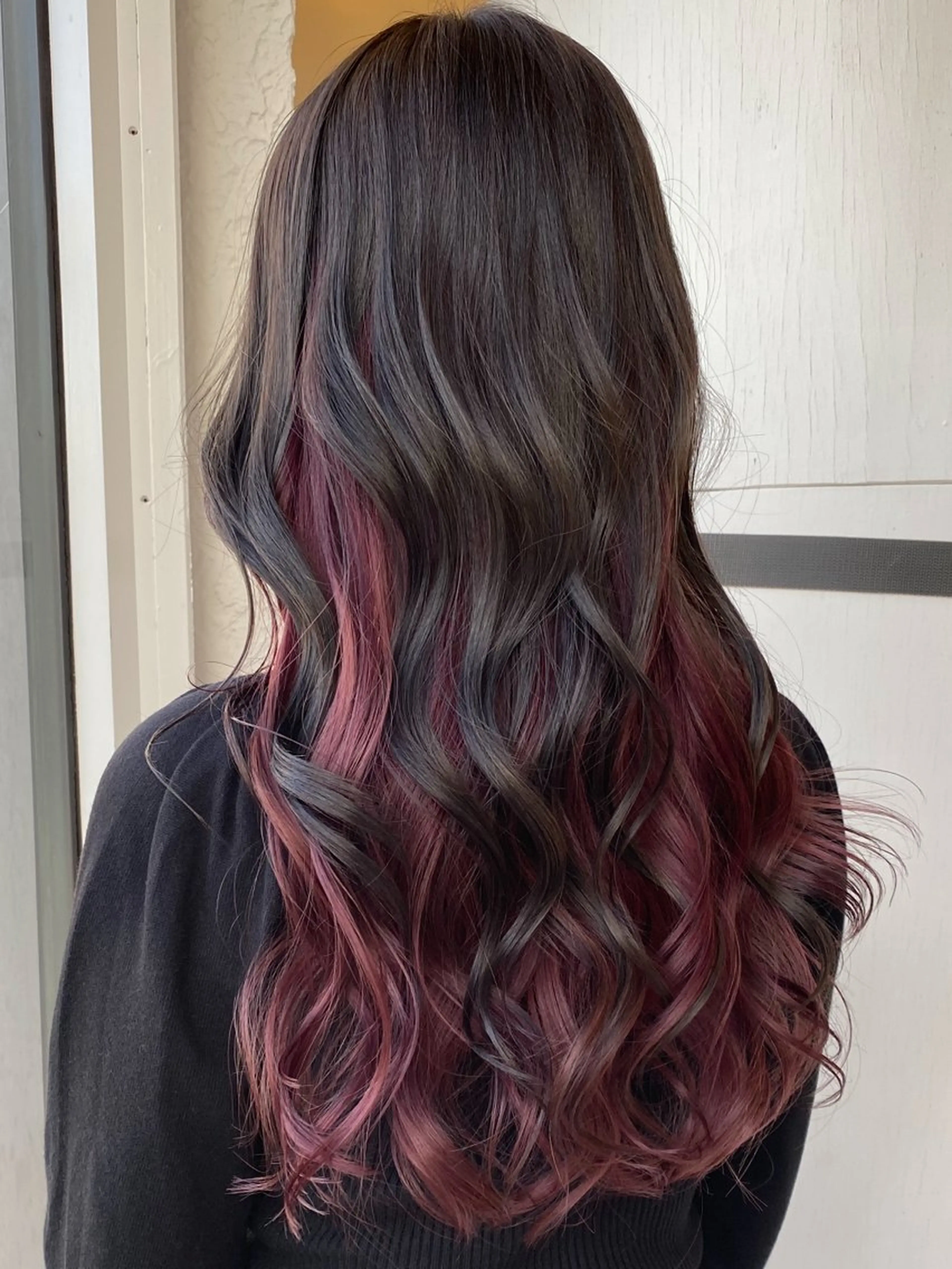 ロング カラー インナーカラー welring hair salonのヘアスタイル