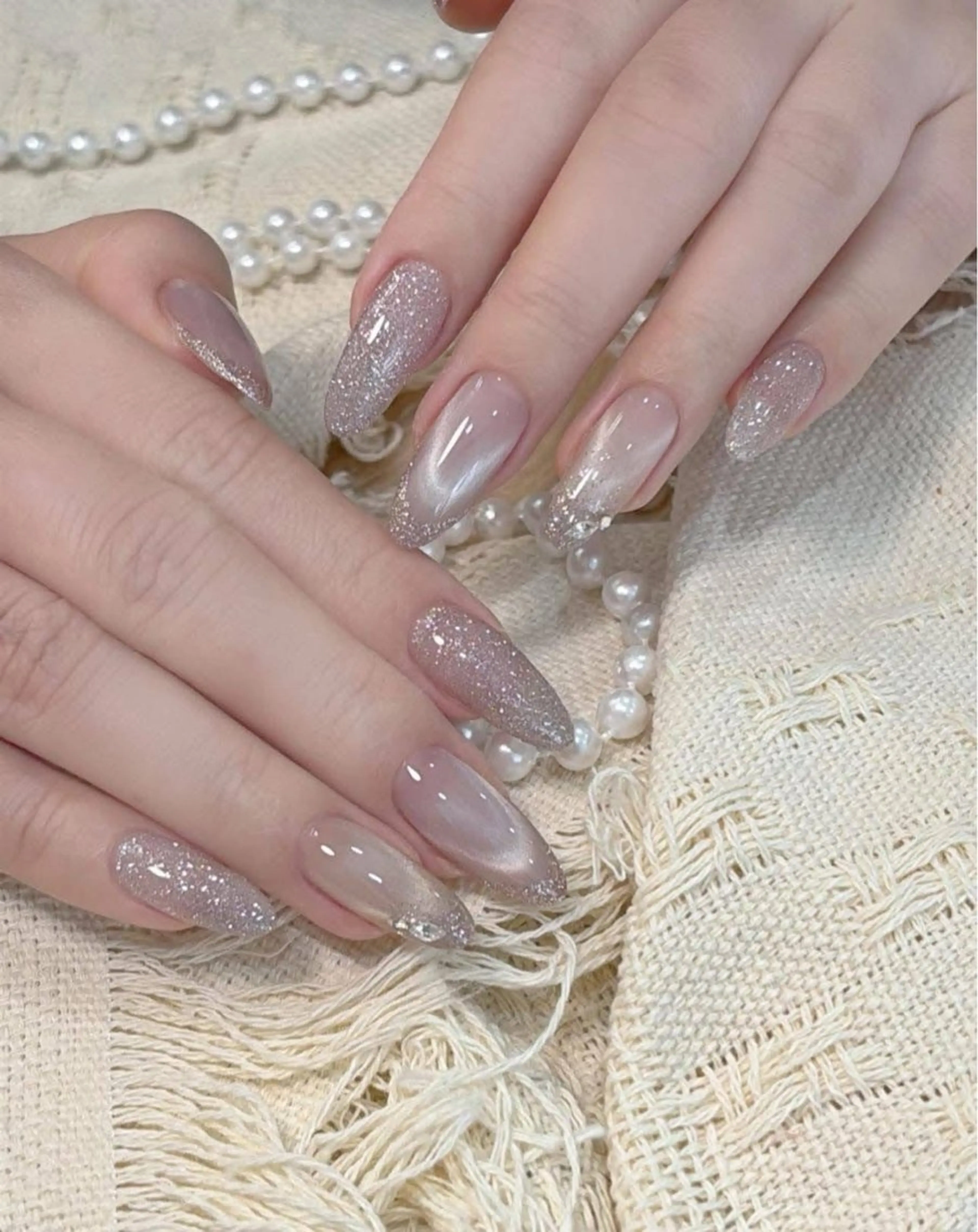 ネイル キラキラネイル マグネットネイル ぷっくりネイル 春ネイル ワンホンネイル ハンドネイル Candy Nailのネイルデザイン