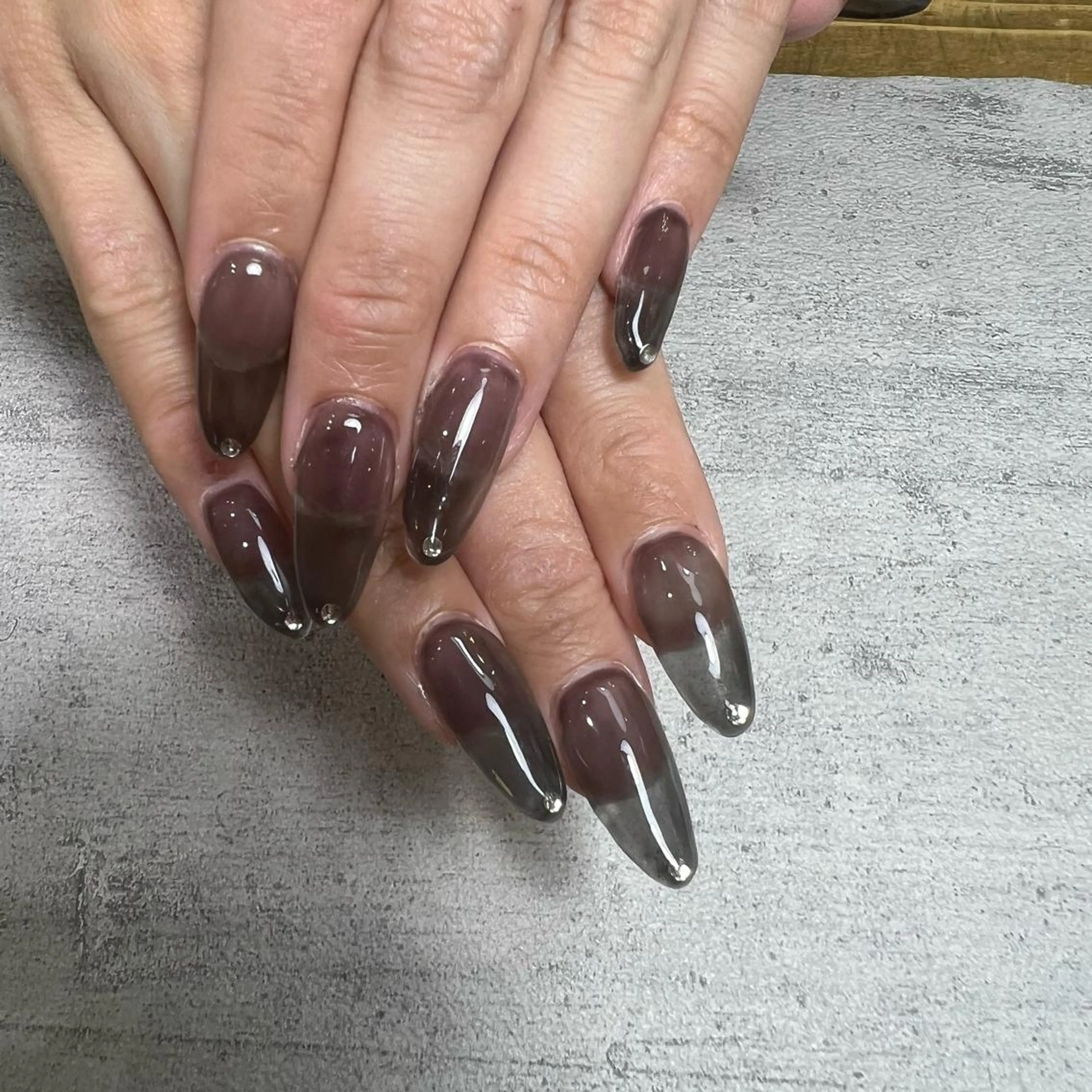 ネイル ストーンネイル nail l_yukiのネイルデザイン