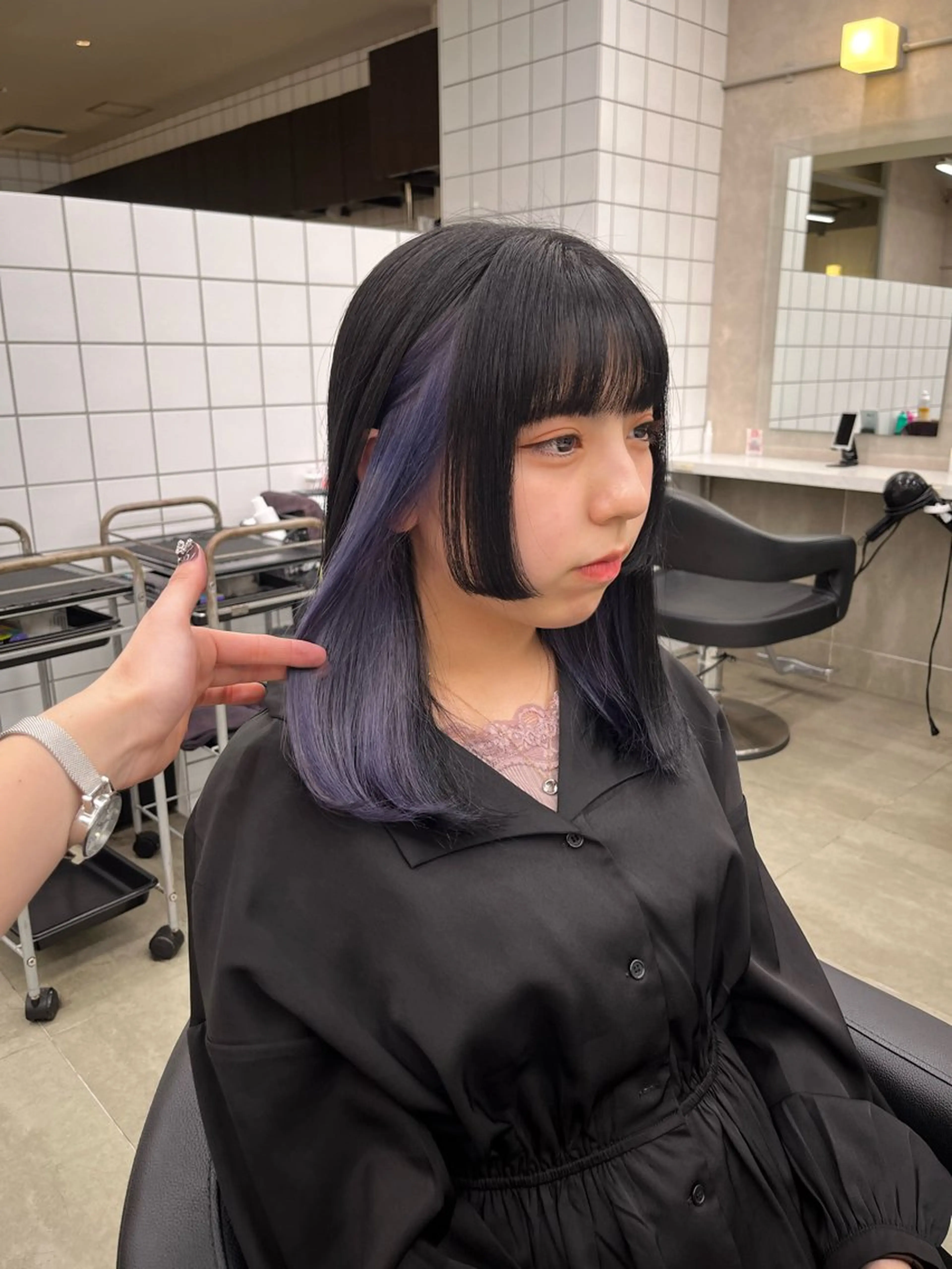 セミロング ヘアカラー トリートメント ヘッドスパ ヘアセット 寒色＆ブリーチ特化 寒色MiOのヘアスタイル