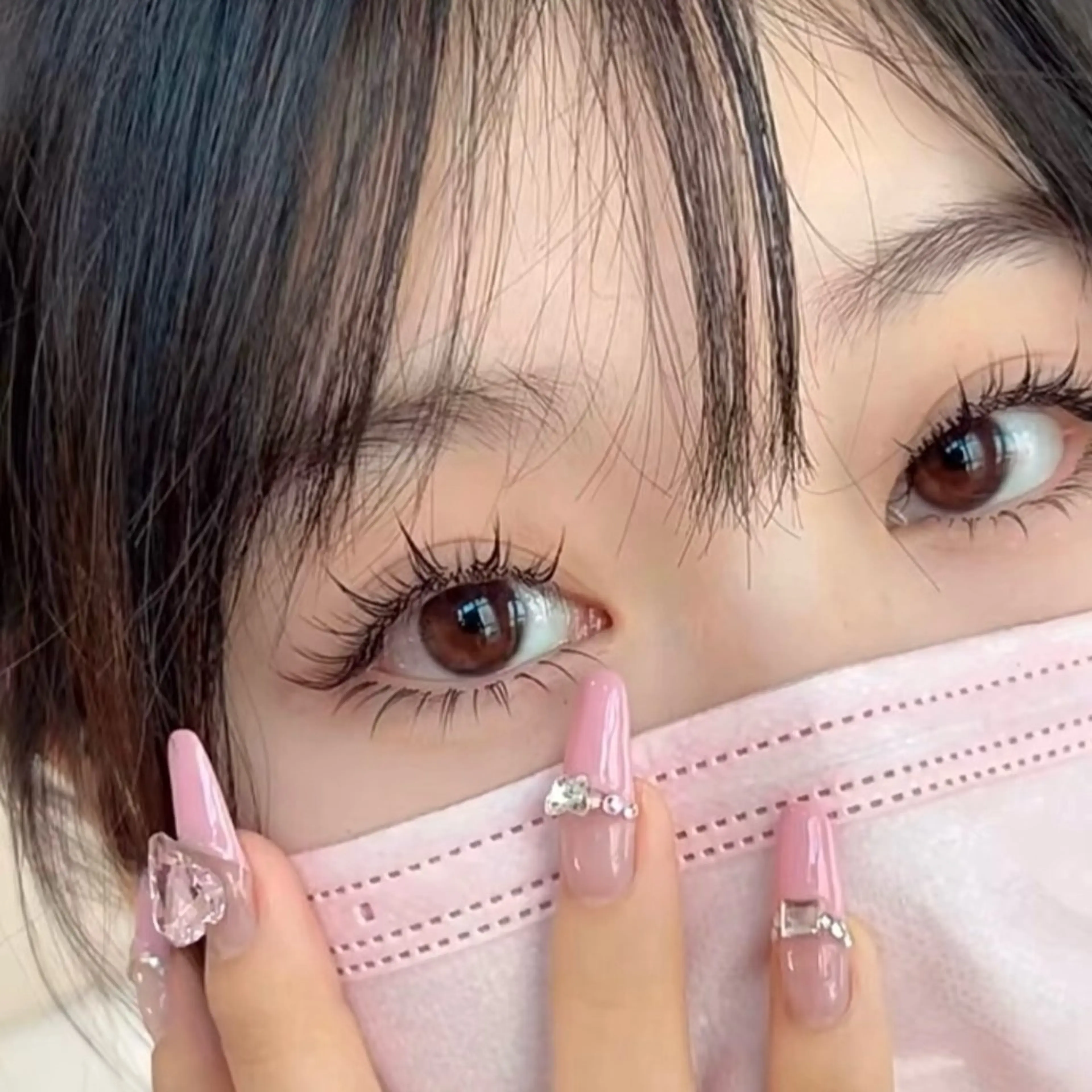 マツエク・マツパ 束感まつ毛 カラーマツエク フラットラッシュ パリジェンヌラッシュリフト まつげパーマ マツエク ミユ 横浜のマツエク・マツパデザイン